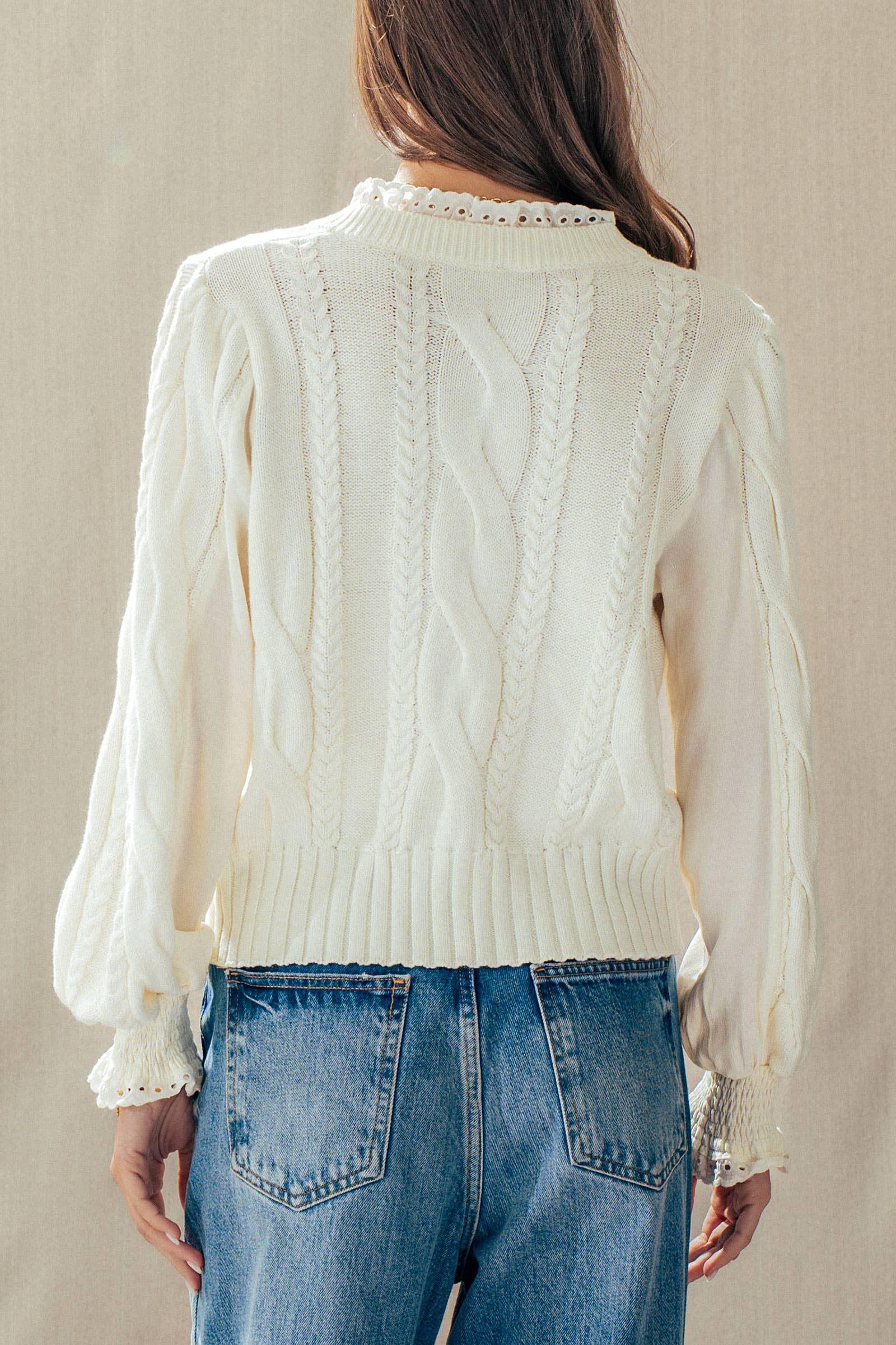 Lace Trim Cable Knit Pullover Sweater