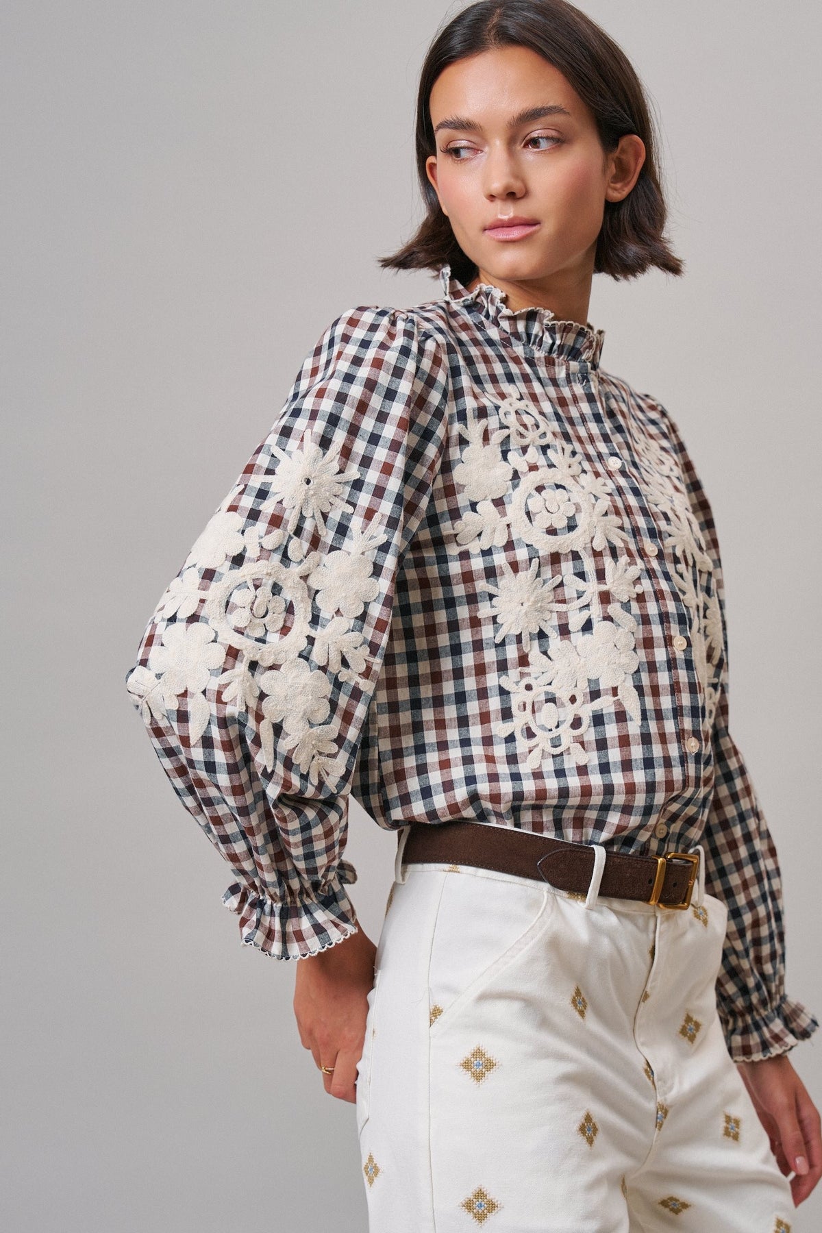 Floral Embroidered Gingham Blouse in Romantic Prairie Style in BROWN NAVY - Women's Graphic T-shirts | Urban Daizy