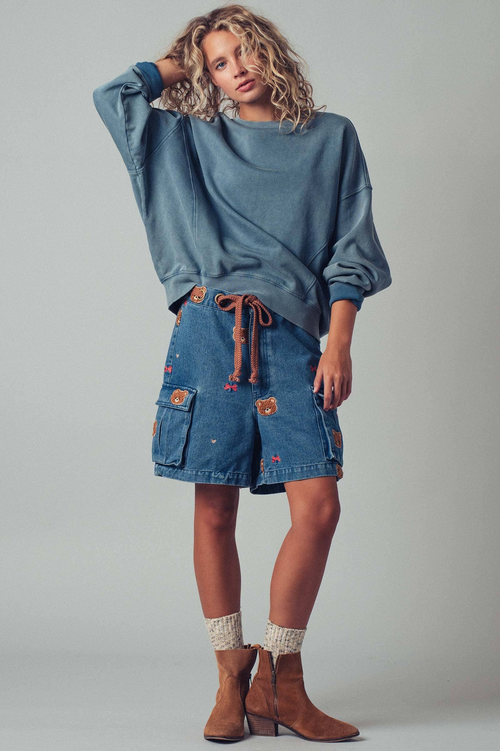 Pigment Washed Relaxed Fit Sweatshirt