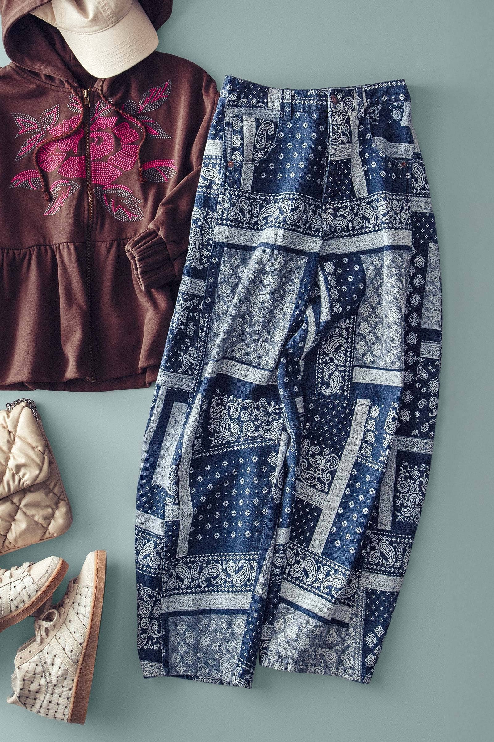 Urban Daizy Paisley Bandana Print Relaxed Fit Jeans Blue Jeans - Women's (UDPT0139) – alternate view 20