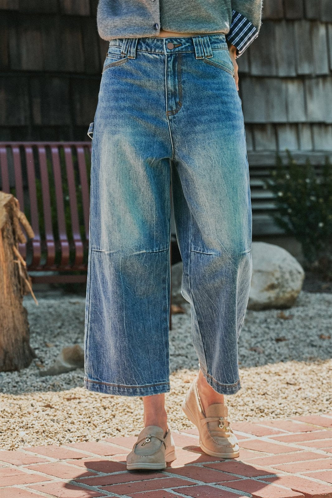 Vintage Wash Cropped Wide-Leg Jeans in DENIM - Women's Casual Pants | Urban Daizy