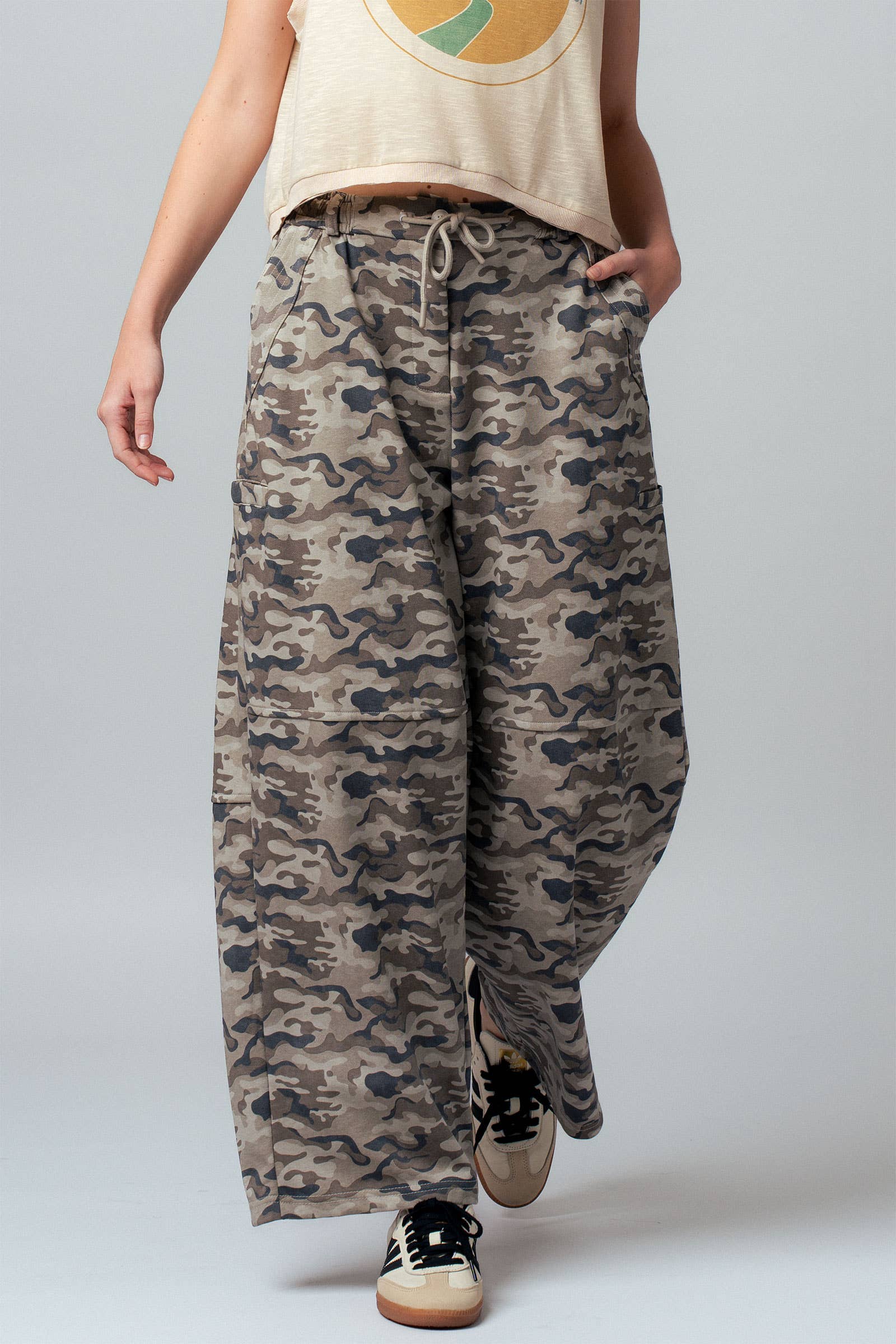 Camo Print Wide Leg Cargo Sweatpants