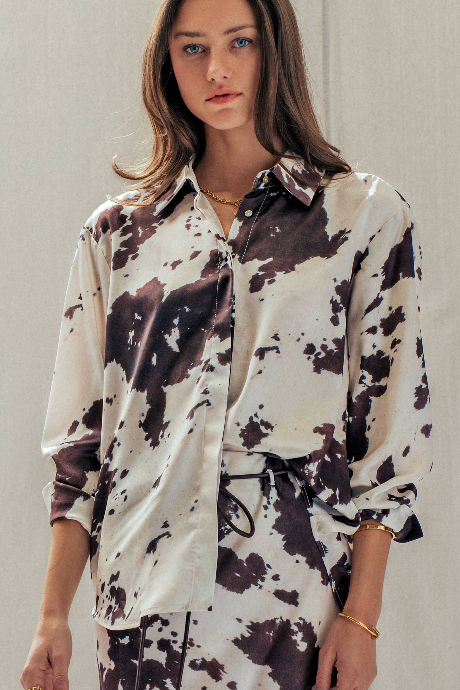 Urban Daizy Cowhide Print Western Button Down Shirt Animal-Print Button Down Shirt - Women's (UDTP1224) – alternate view 2