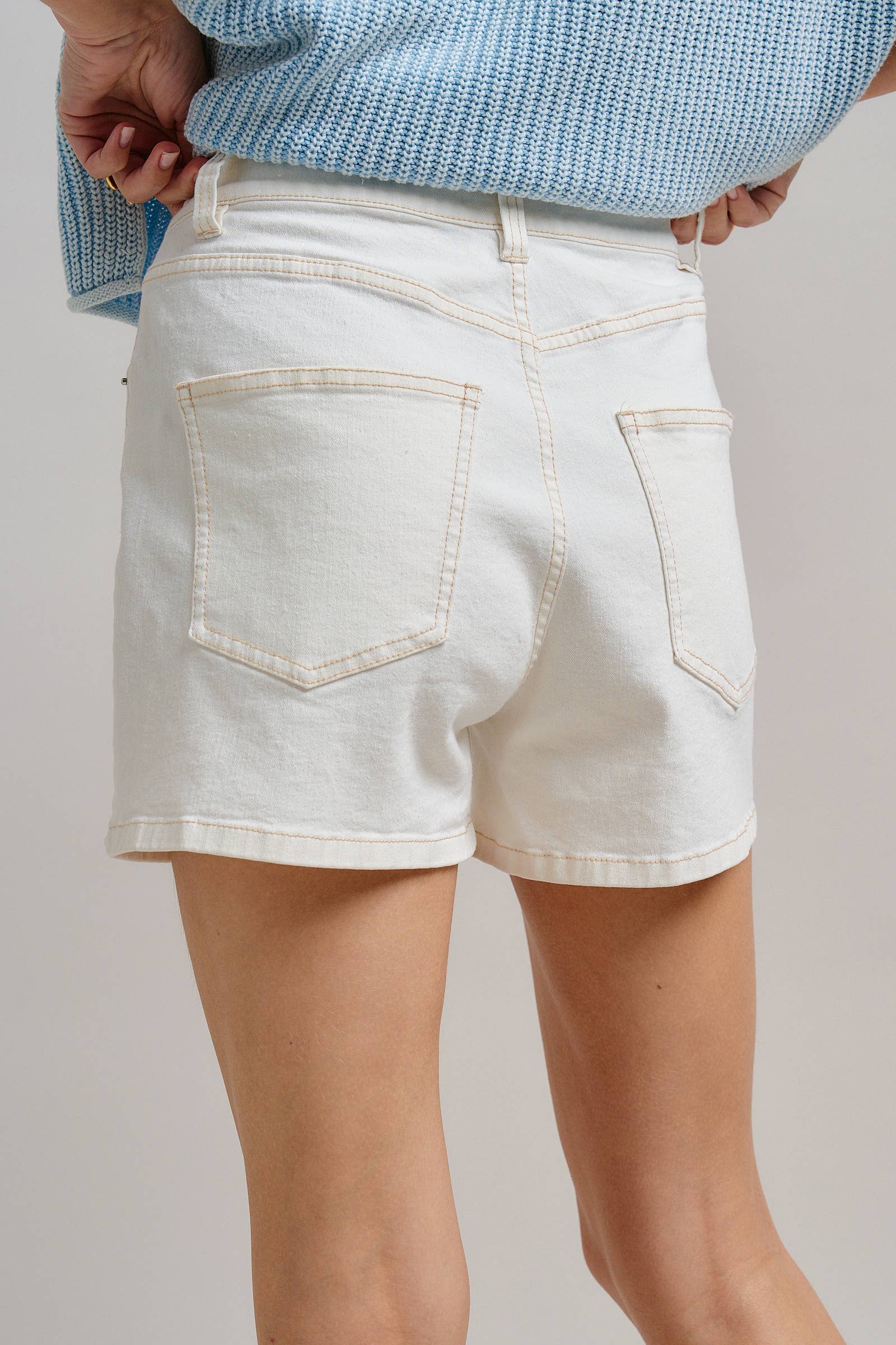 Urban Daizy Crossover Asymmetrical  Denim Shorts White Shorts - Women's (TNPT0825-White) – alternate view