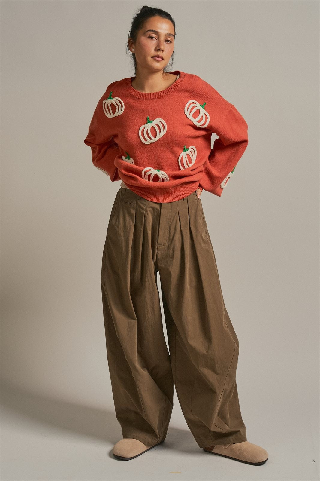 Pumpkin Embroidered Crew Neck Sweater in RUST - Women's Sweaters | Urban Daizy