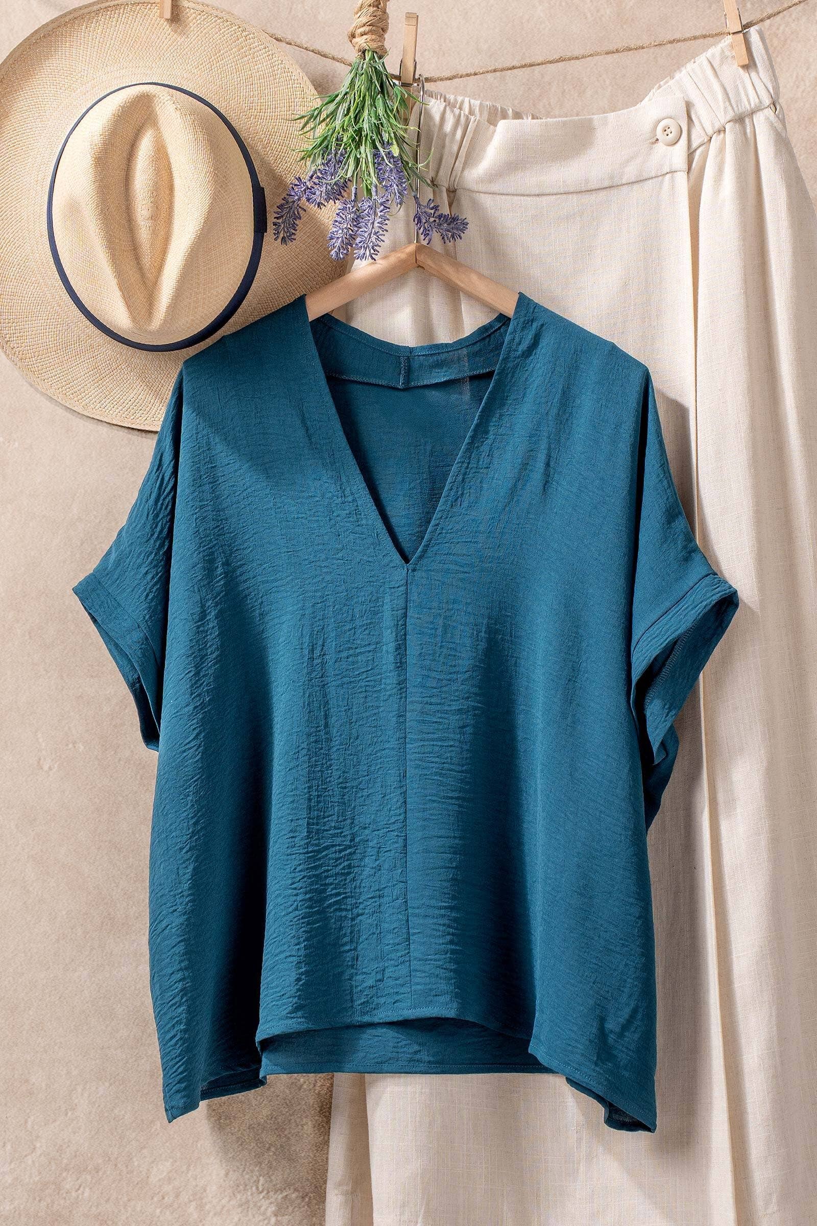 Urban Daizy Relaxed V-Neck Top with Folded Sleeves Ivory Blouse - Women's (UDZ-TP-00570) – alternate view 11
