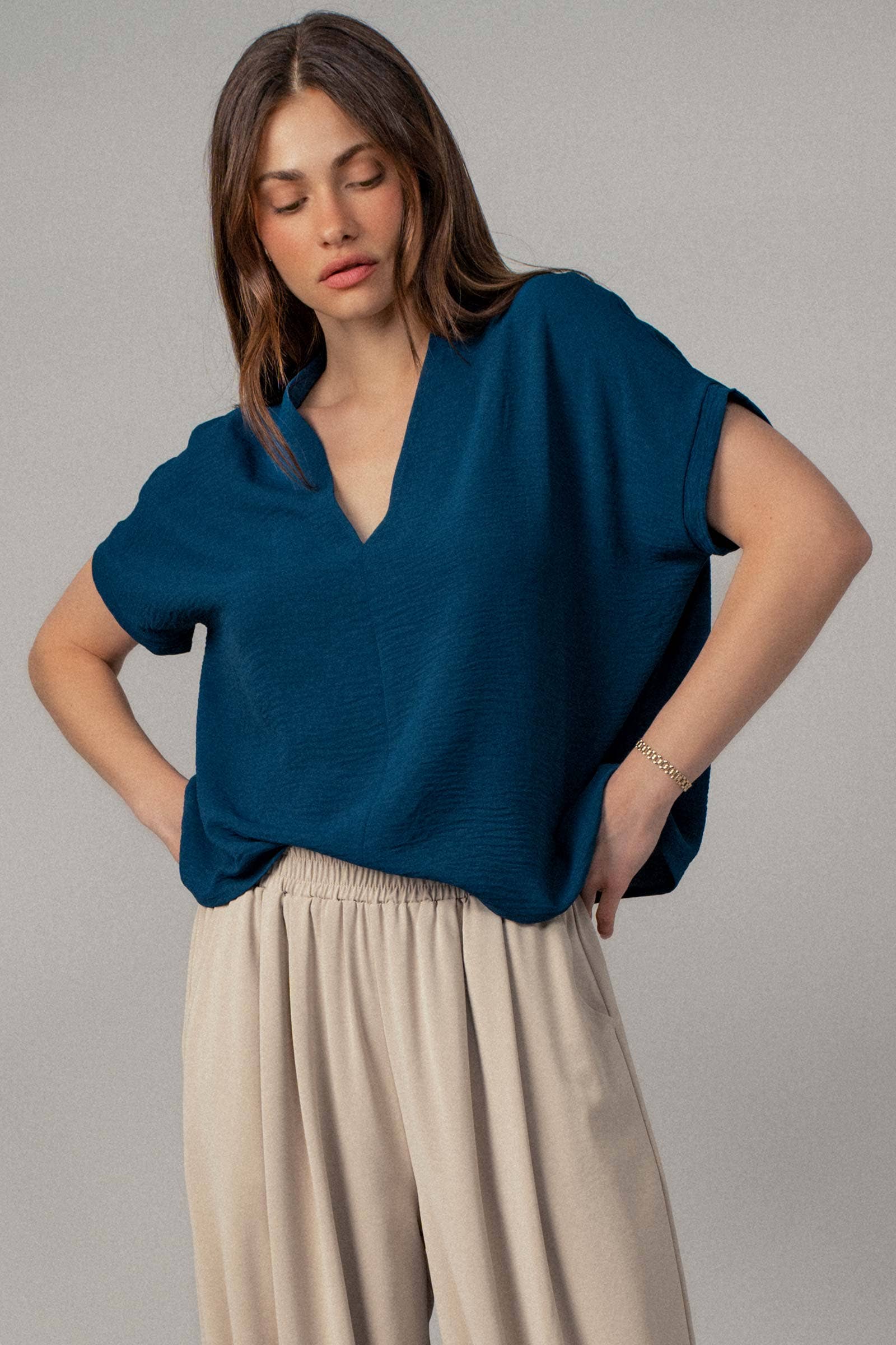 Urban Daizy Relaxed V-Neck Top with Folded Sleeves Ivory Blouse - Women's (UDZ-TP-00570) – alternate view 7
