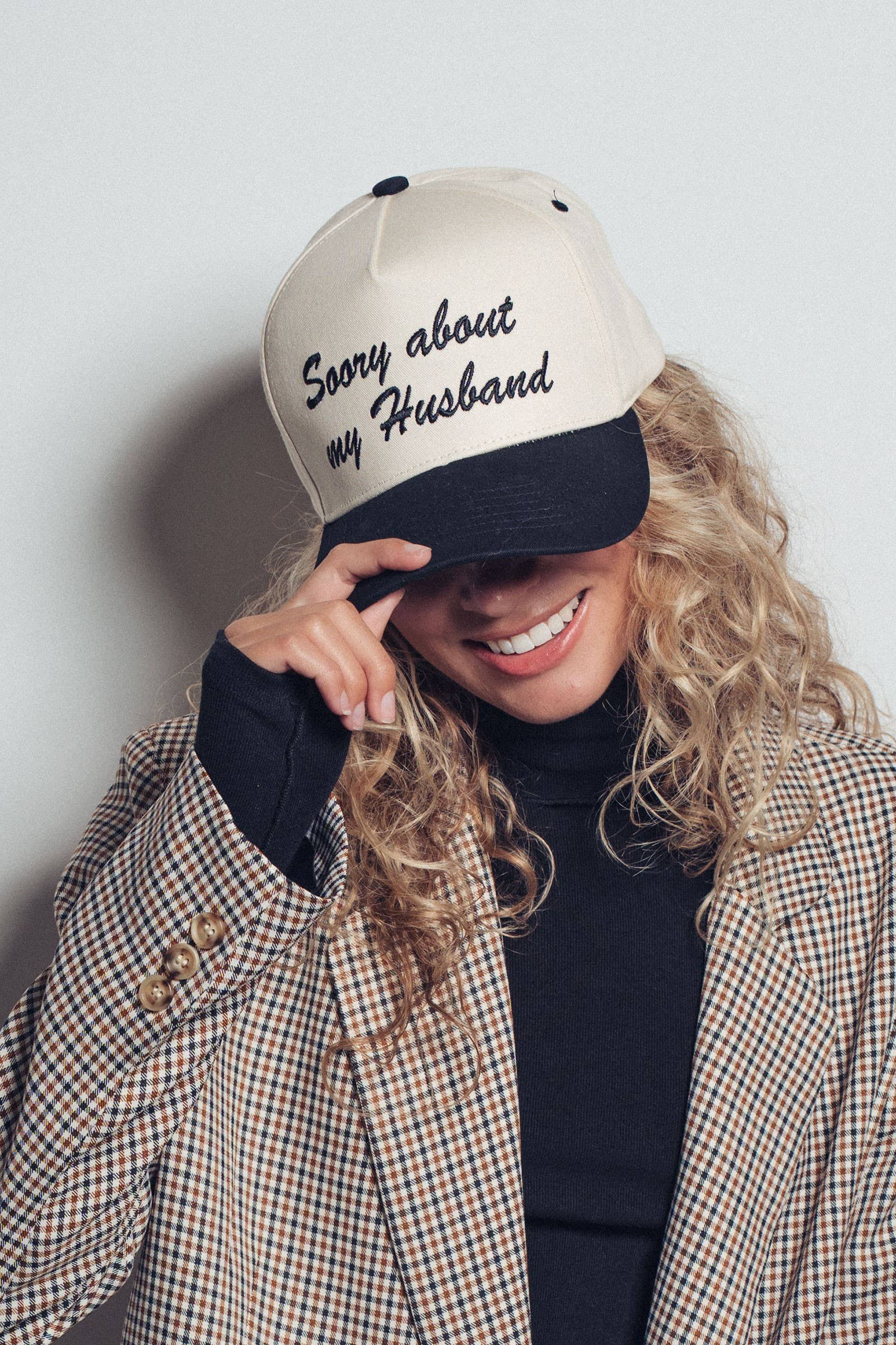 Urban Daizy Two-Tone Embroidered Script Trucker Cap Black Trucker Hat - Women's (UDZ-KN-00653) – alternate view 2