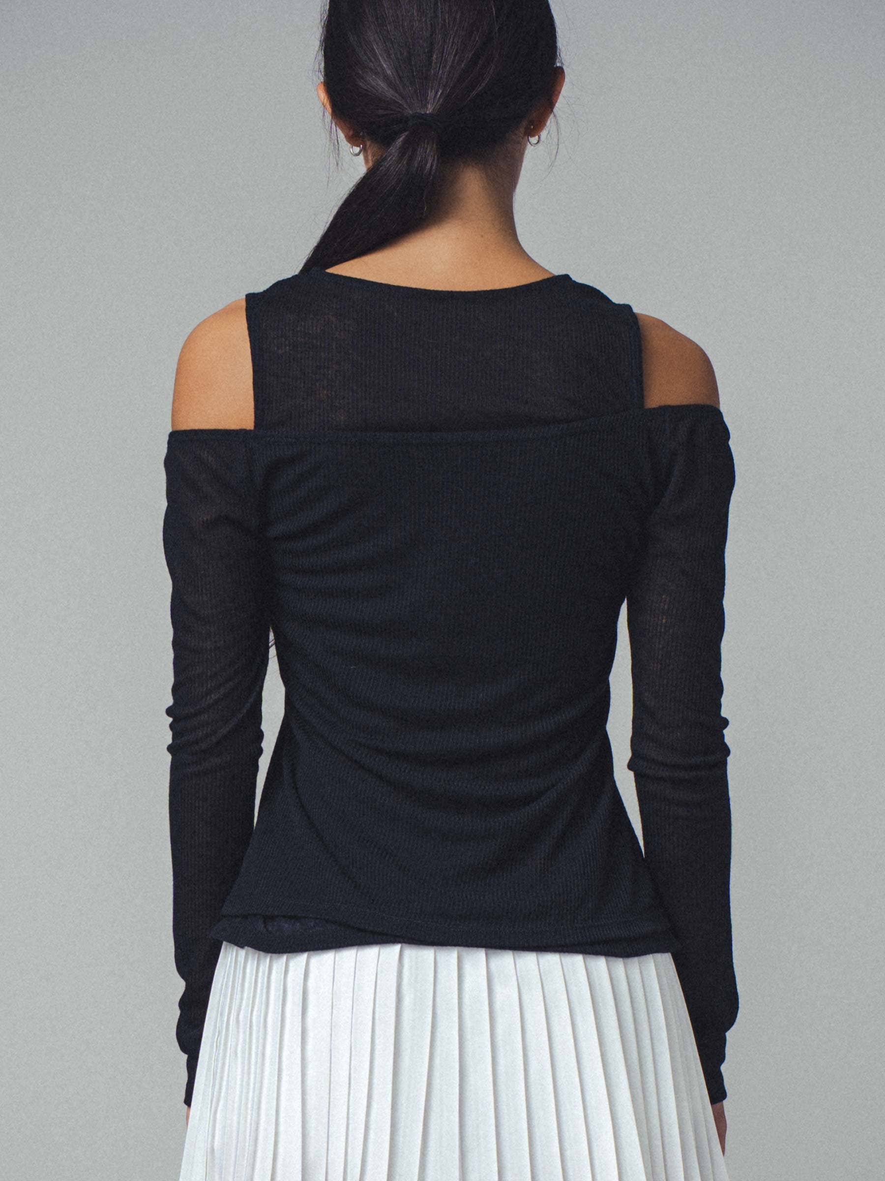 Urban Daizy Layered Ribbed Knit Off-Shoulder Long Sleeve Top Black Tank Top - Women's (UDZ-TP-00229) – alternate view 4