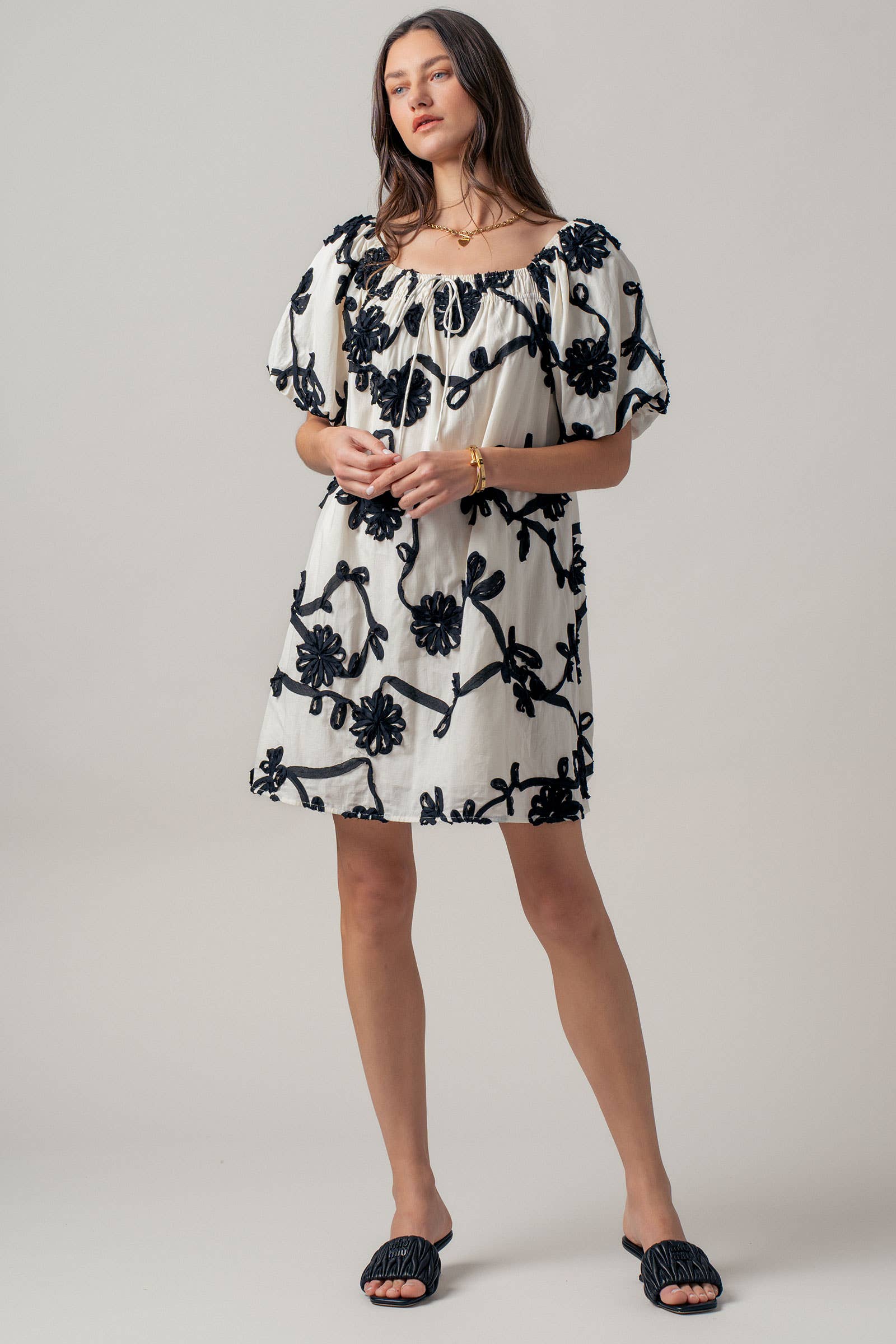 Floral Embroidery Off-Shoulder Puff Sleeve Mini Dres