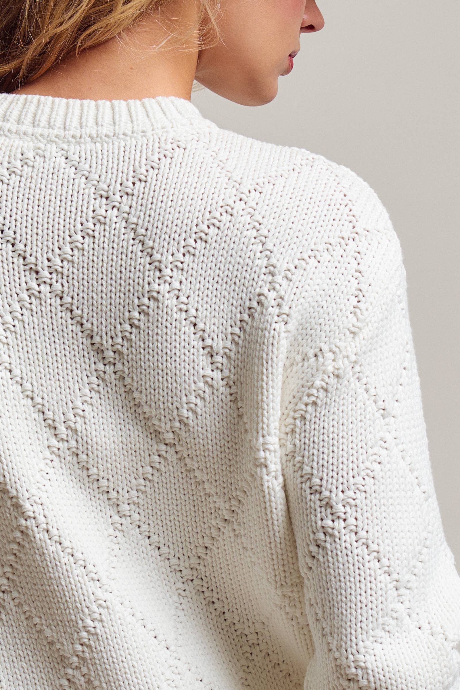 Urban Daizy Nautical Anchor Intarsia Textured Knit Sweater Ivory Knit Sweater - Women's (UDSW0346-Ivory) – alternate view 8