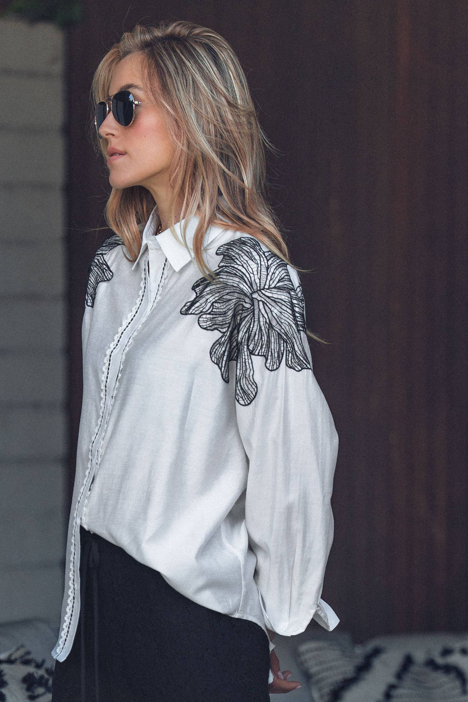 Embroidered Leaf Shoulder Tencel Shirt