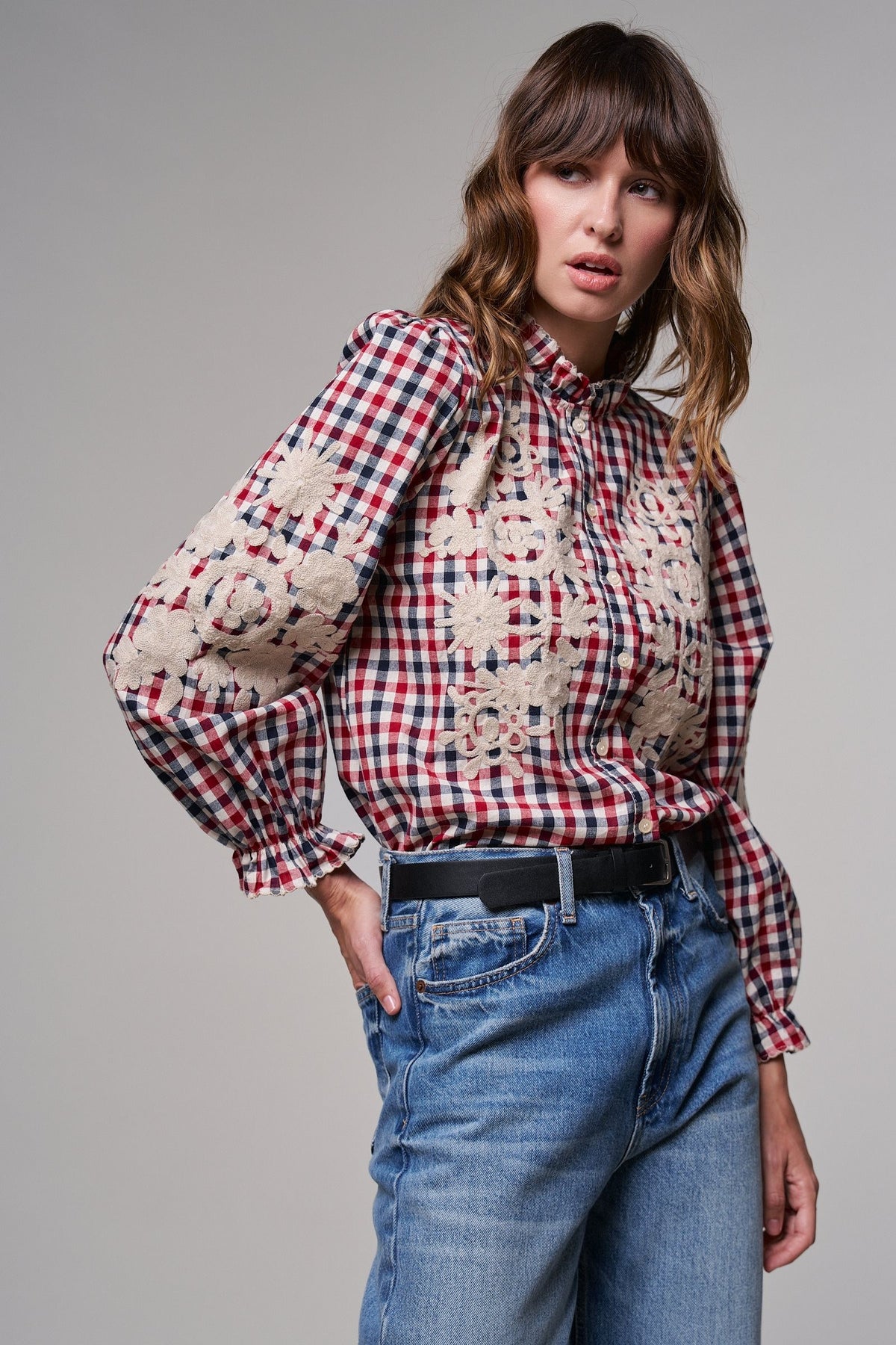 Floral Embroidered Gingham Blouse in Romantic Prairie Style in RED/NAVY - Women's Graphic T-shirts | Urban Daizy