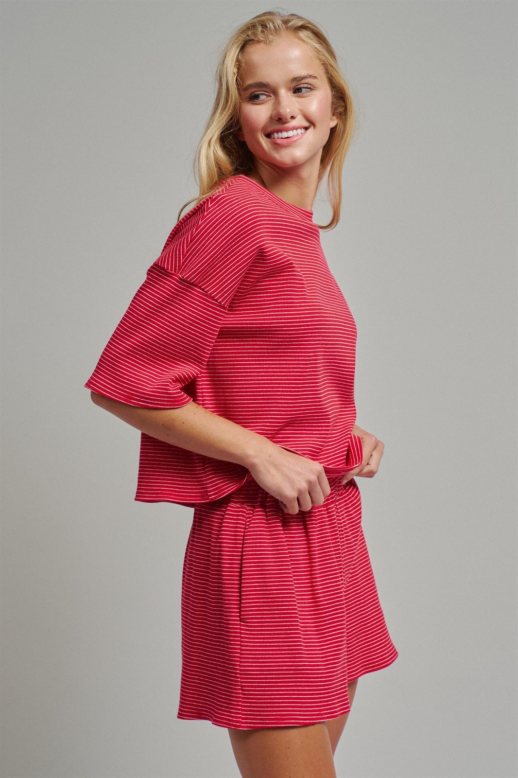 Ribbed Knit Boxy Tee and Shorts Lounge Set in RED WHITE - Women's Short Sets | Urban Daizy