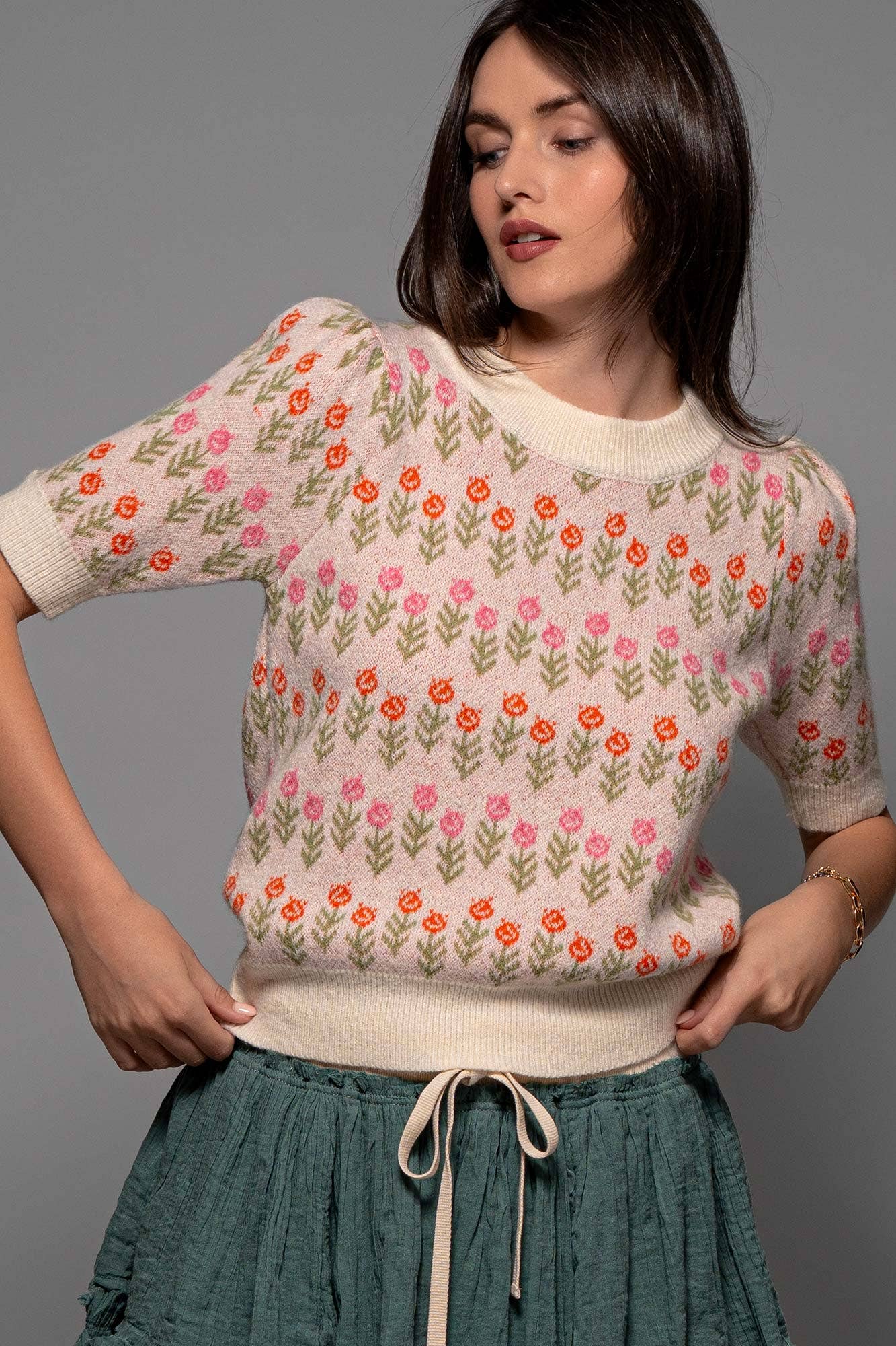 Urban Daizy Floral Print Crew Neck Knit Sweater Green Knit Top - Women's (UDZ-KN-00522) – alternate view 8