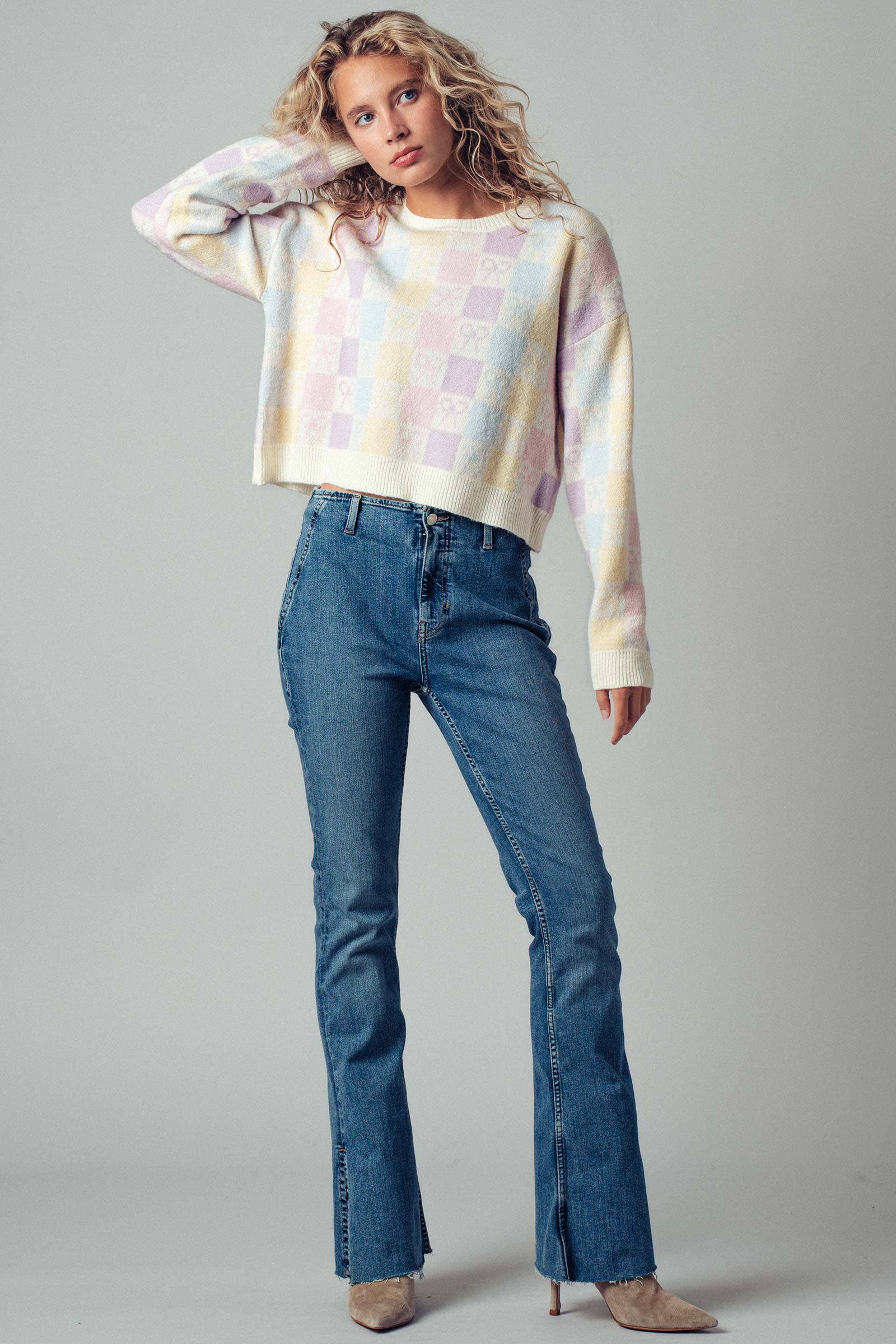 Urban Daizy Pastel Checkered Coquette Bow Knit Sweater Pastel Knit Sweater - Women's (UDZ-KN-00553) – alternate view 9