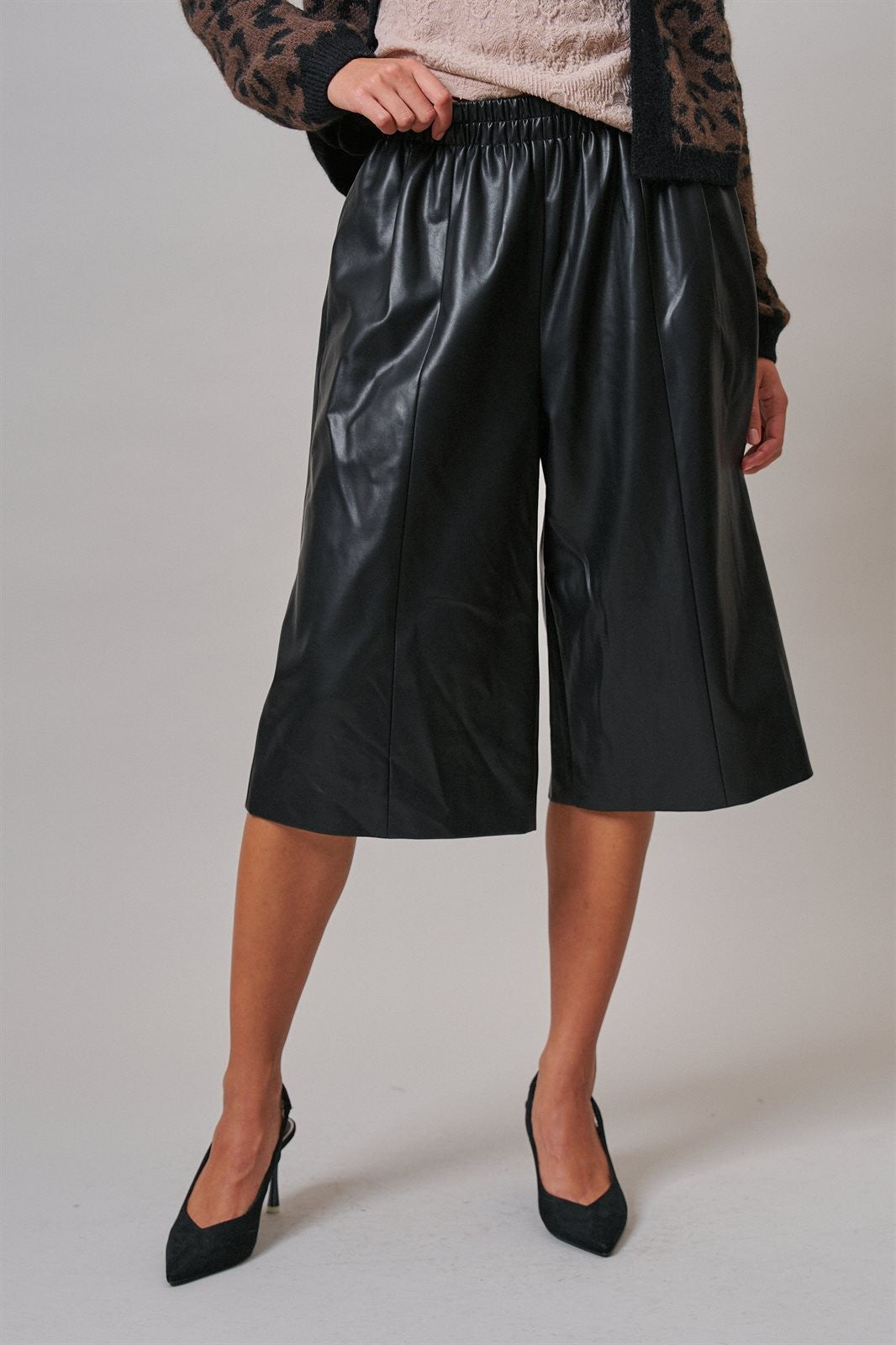 Vegan Leather Culotte Pant in BLACK - Women's Casual Pants | Urban Daizy