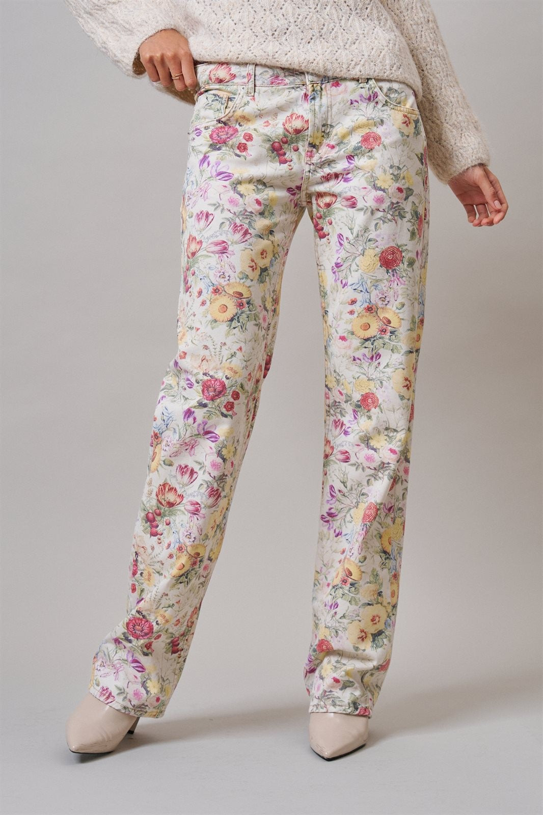 Floral Print Straight Leg Casual Pants in IVORY MULTI - Women's Casual Pants | Urban Daizy