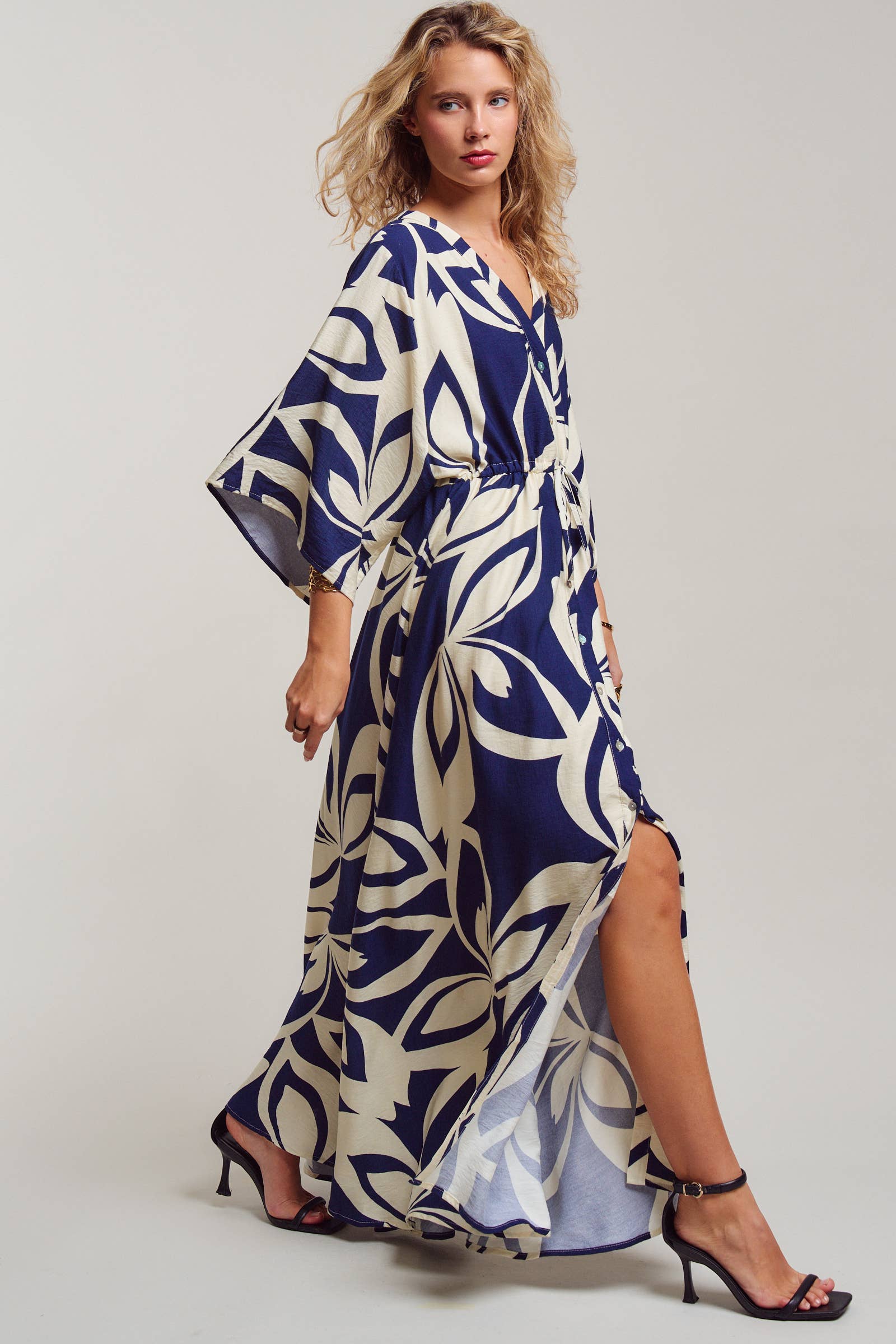 Urban Daizy Navy Abstract Leaf Print Caftan Maxi Dress Navy Dress - Women's (TNDR1631-Navy) – alternate view 4