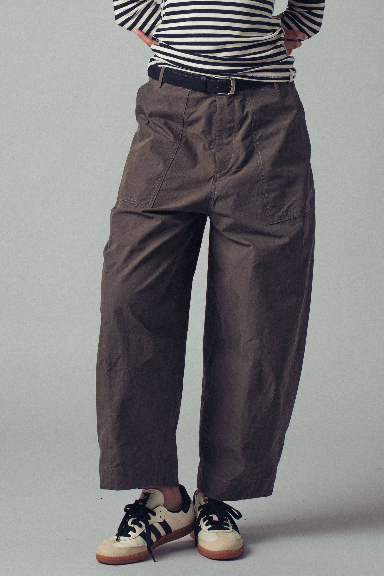 Urban Daizy Boho Relaxed Wide-Leg Cargo Pants Olive Pants - Women's (UDZ-TP-00814) – alternate view 4