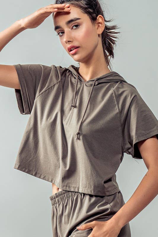 Urban Daizy Cropped Short Sleeve Drawstring Hooded Pullover Top Black Hoodie - Women's (UDZ-KN-00341) – alternate view 8