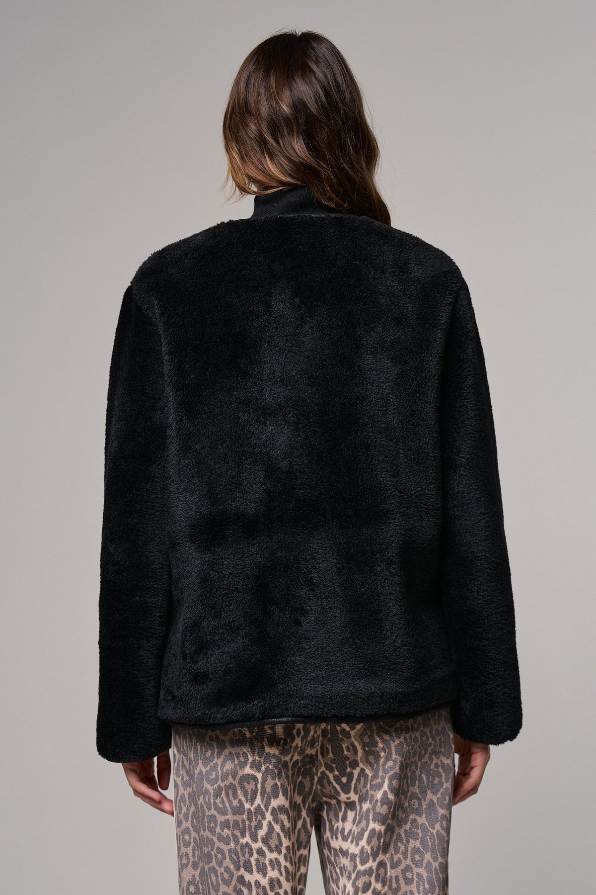 Cozy Boxy Shearling Jacket with Suede Pockets in BLACK - Women's Jackets & Blazers | Urban Daizy