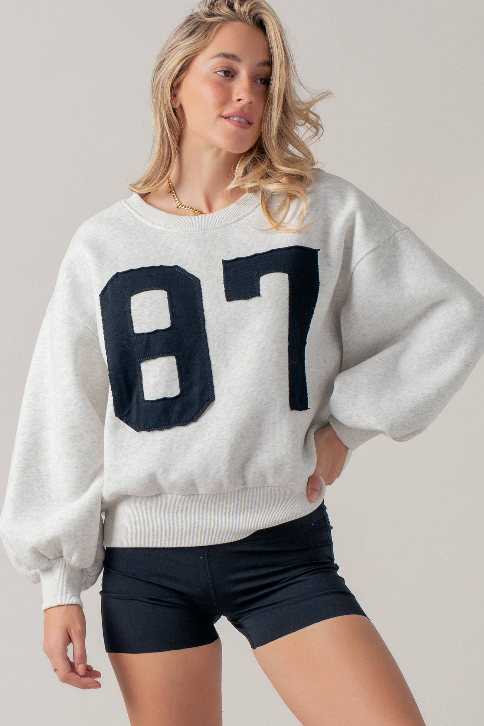"87" Graphic Balloon Sleeve Oversized Sweatshirt