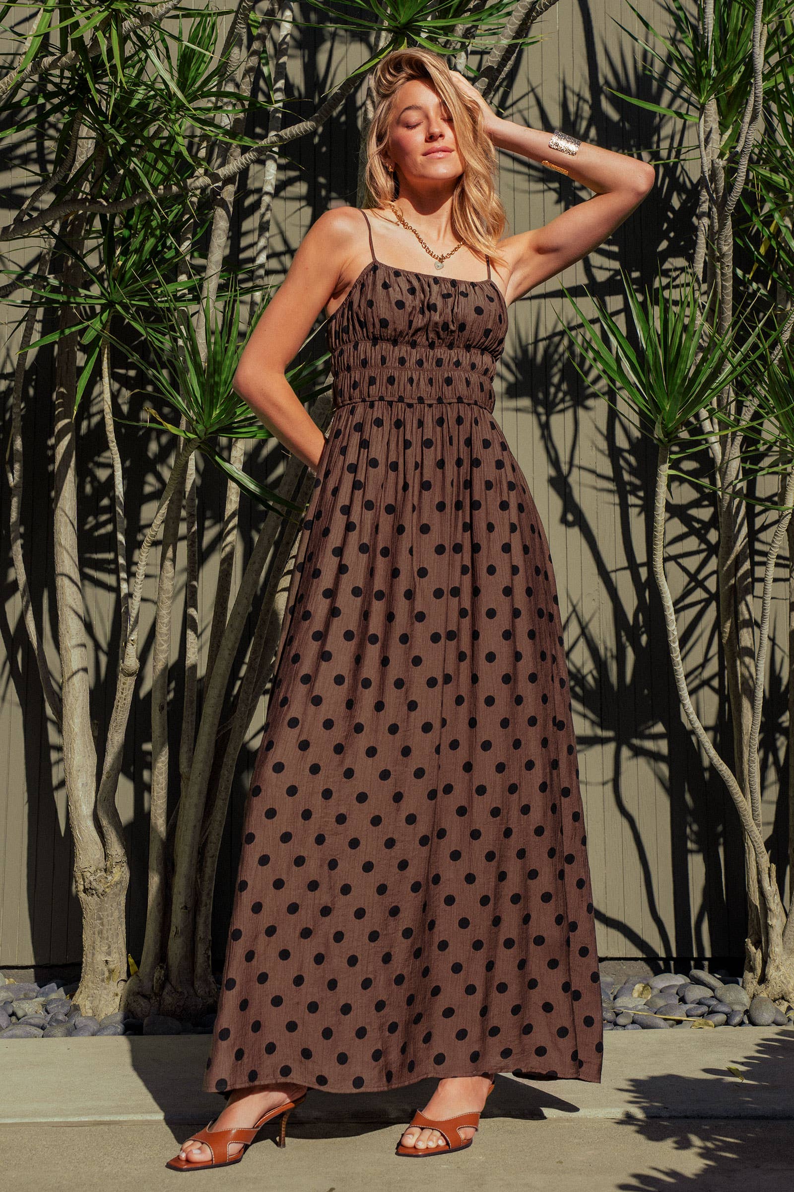 Urban Daizy Polka Dot Smocked Maxi Dress Linen Blend Brown/Black Dress - Women's (UDZ-DR-00515) – alternate view 9