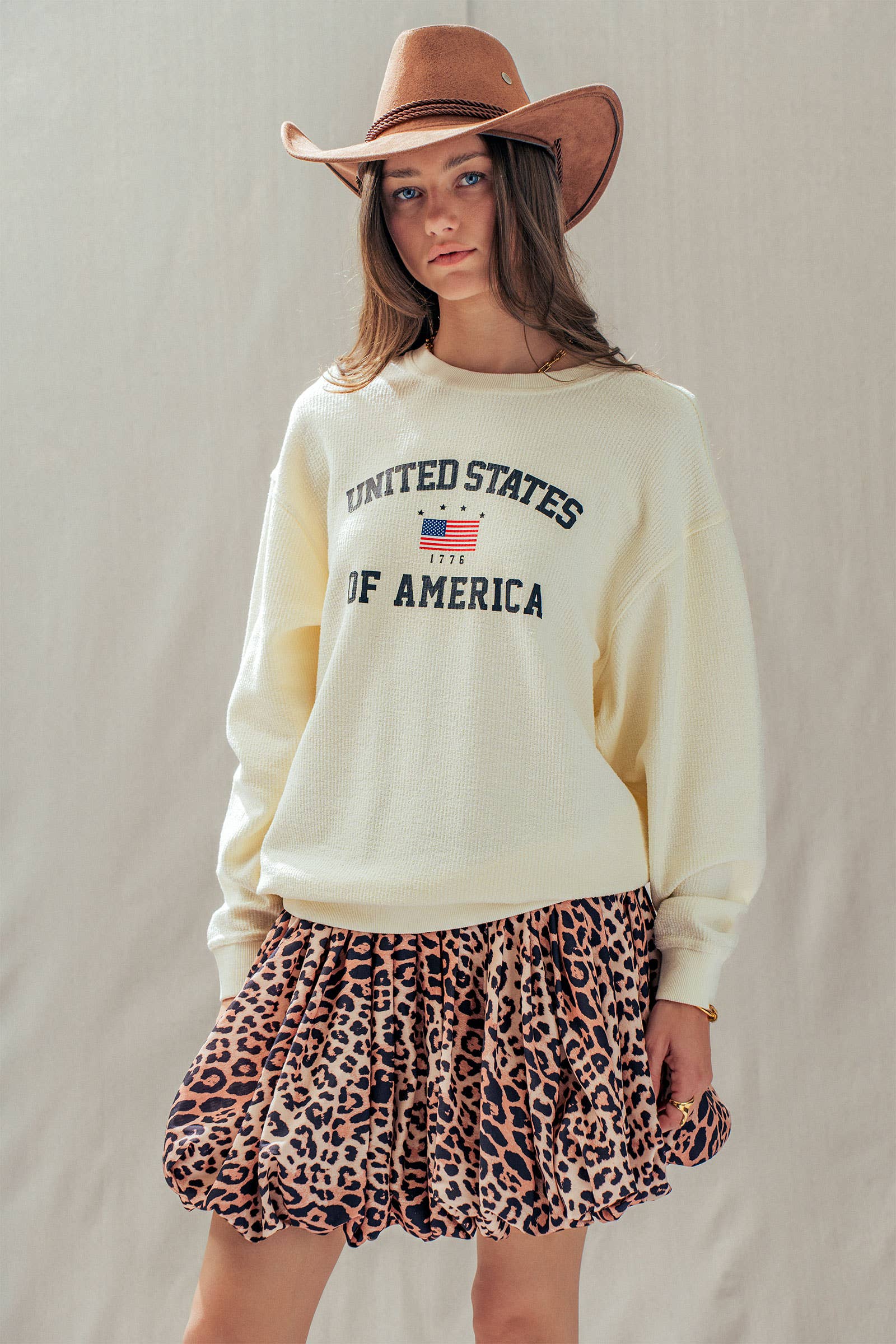 Urban Daizy United States 1776 Waffle Knit Cotton Pullover Peach Graphic Sweatshirt - Women's (TNTP3994) – alternate view 4