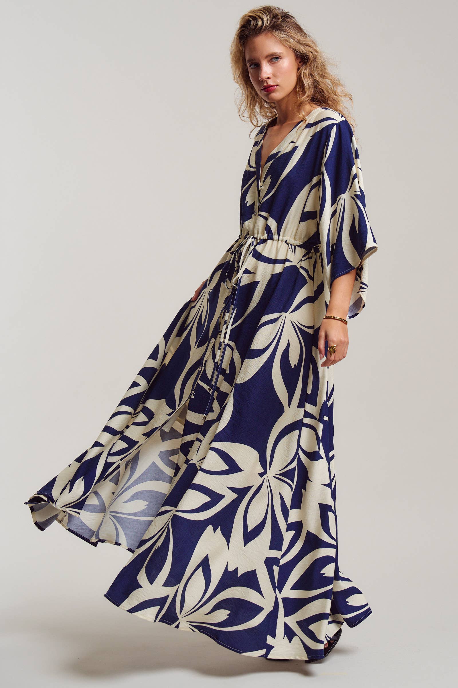 Urban Daizy Navy Abstract Leaf Print Caftan Maxi Dress Navy Dress - Women's (TNDR1631-Navy) – alternate view 3