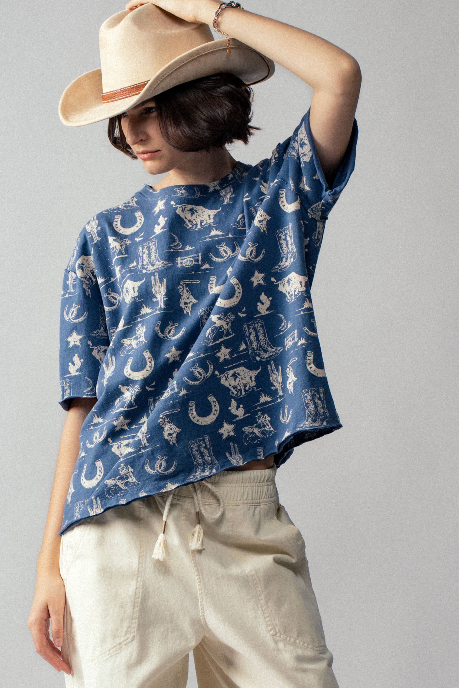 Urban Daizy Western Graphic Print Relaxed Fit Tee Blue T-Shirt - Women's (UDZ-DR-00390) – alternate view 17