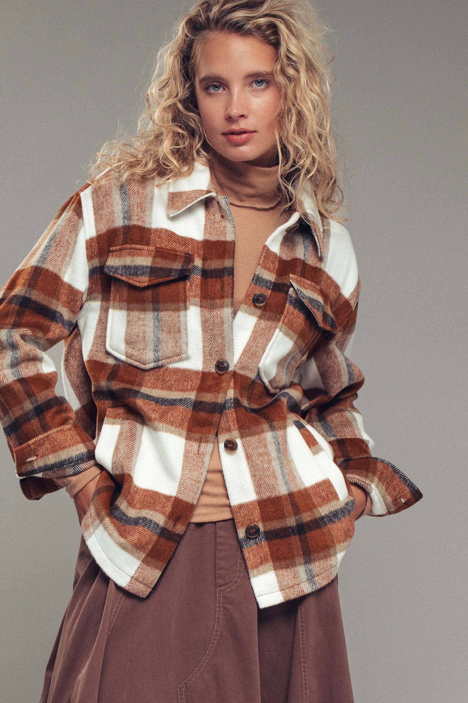 Urban Daizy Plaid Button-Down Jacket Black Shirt Jacket Shacket - Women's (UDZ-OT-00051) – alternate view 3