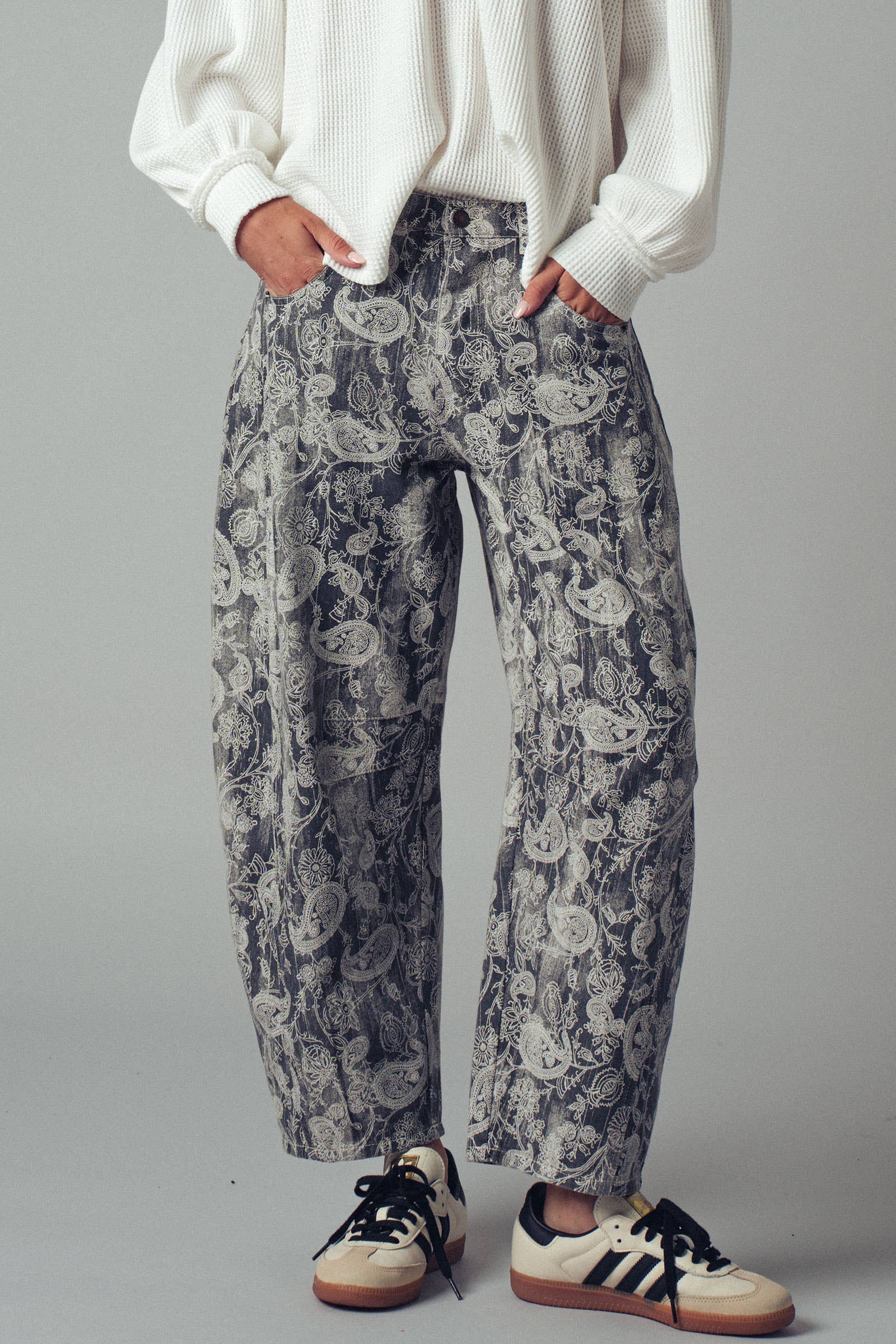 Urban Daizy Paisley Print Cropped Wide Leg Pants Grey Pants - Women's (UDZ-TP-00813) – alternate view 2