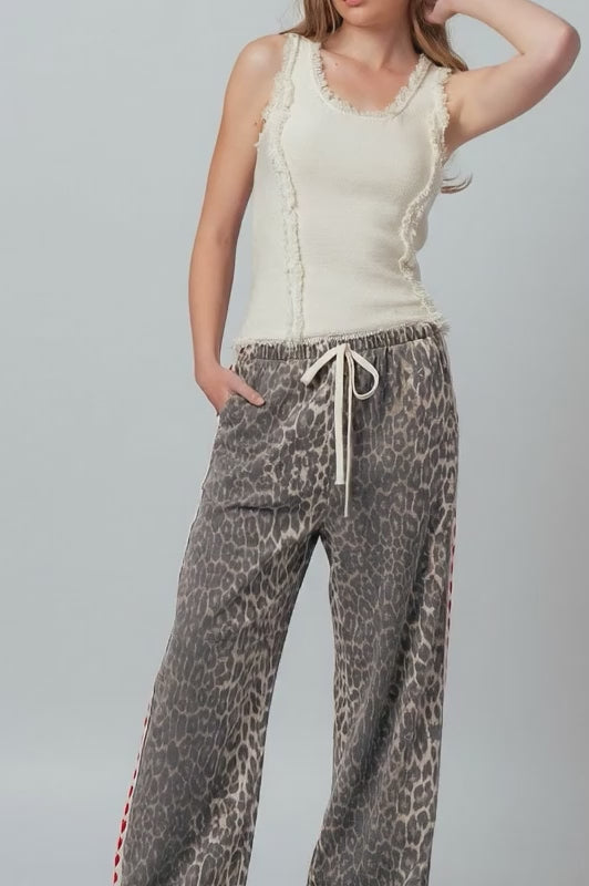 Leopard Print Heart Side Stripe Lounge Pants