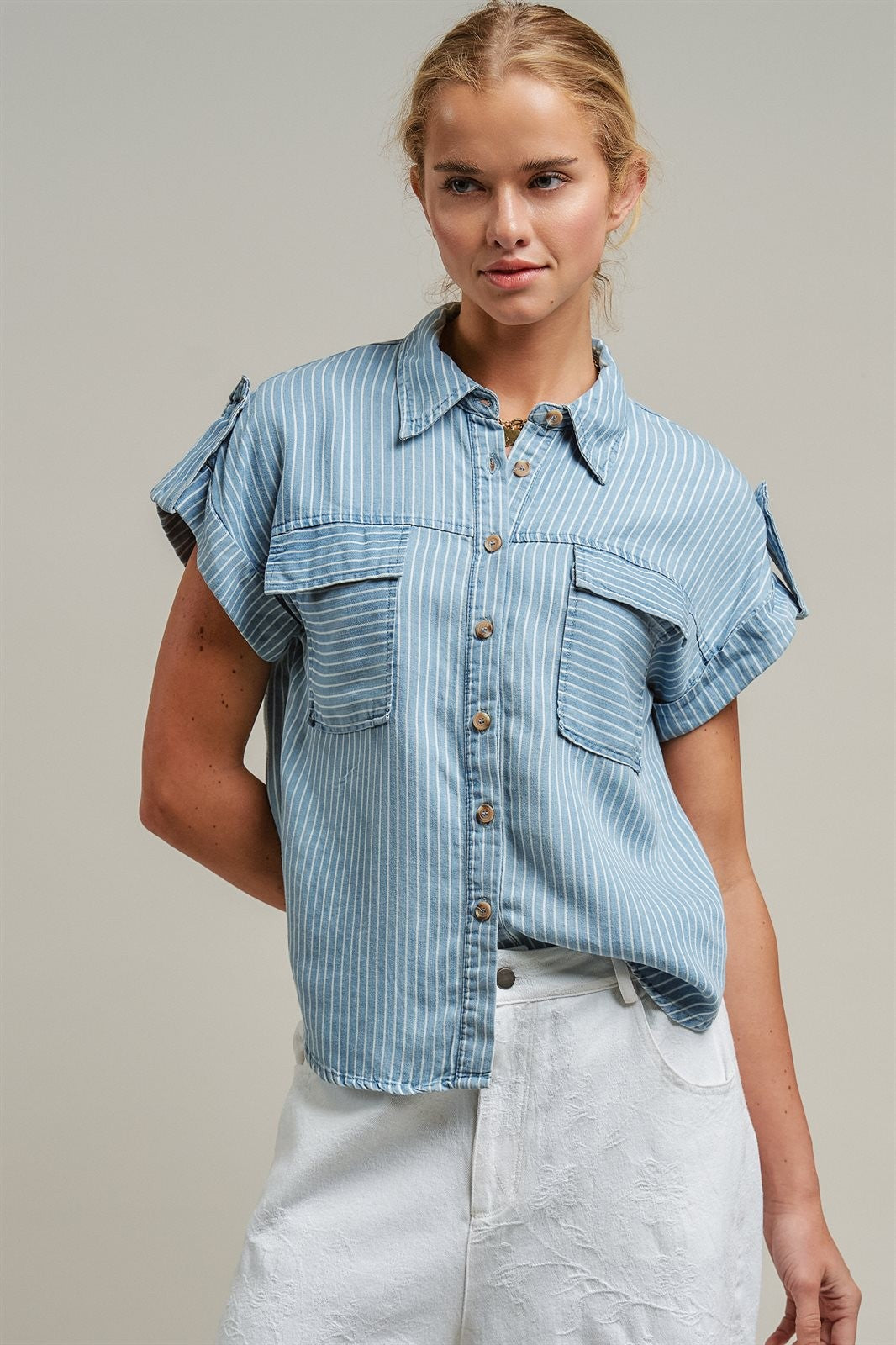 Striped Chambray Short Sleeve Button Up Shirt in Chambray - Women's Blankets | Urban Daizy