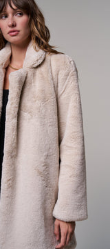 Winter Hush Faux Fur Coat in Tan - Women's Coats | Urban Daizy