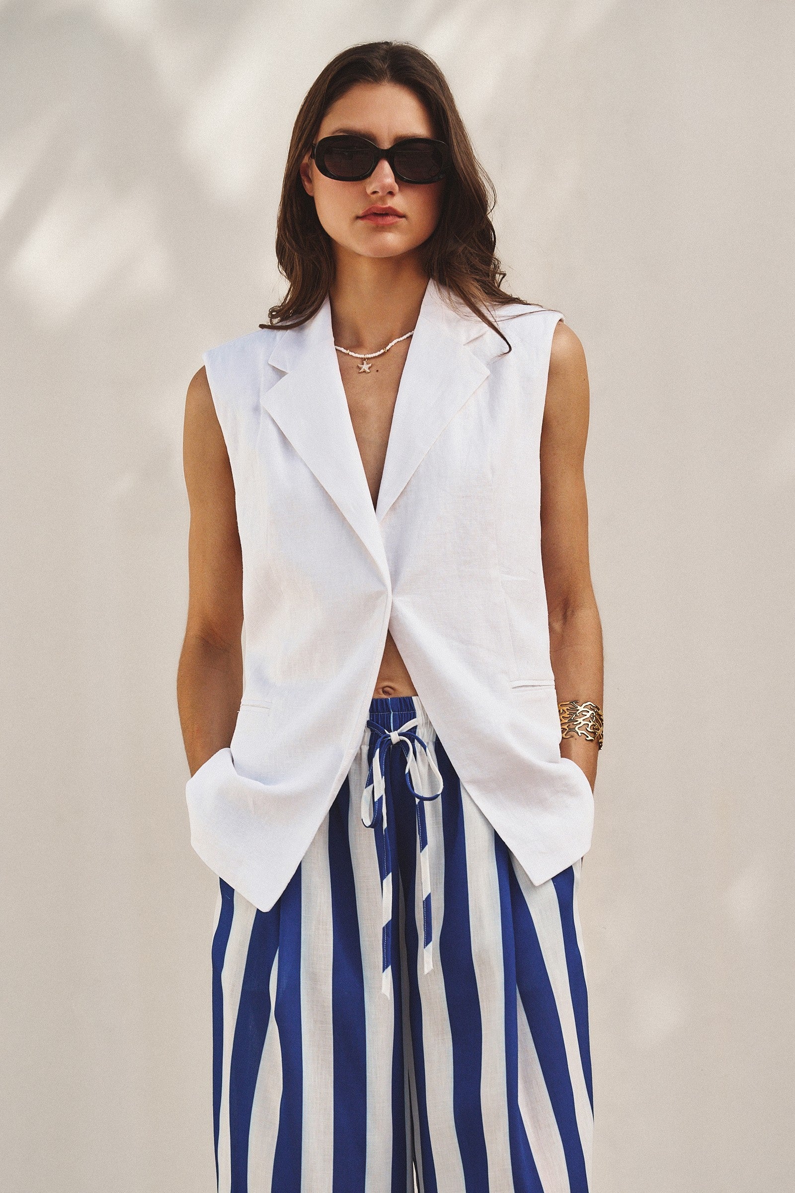 Linen Sleeveless Tailored Vest With Notched Lapel in White - Women's Fashion | Urban Daizy