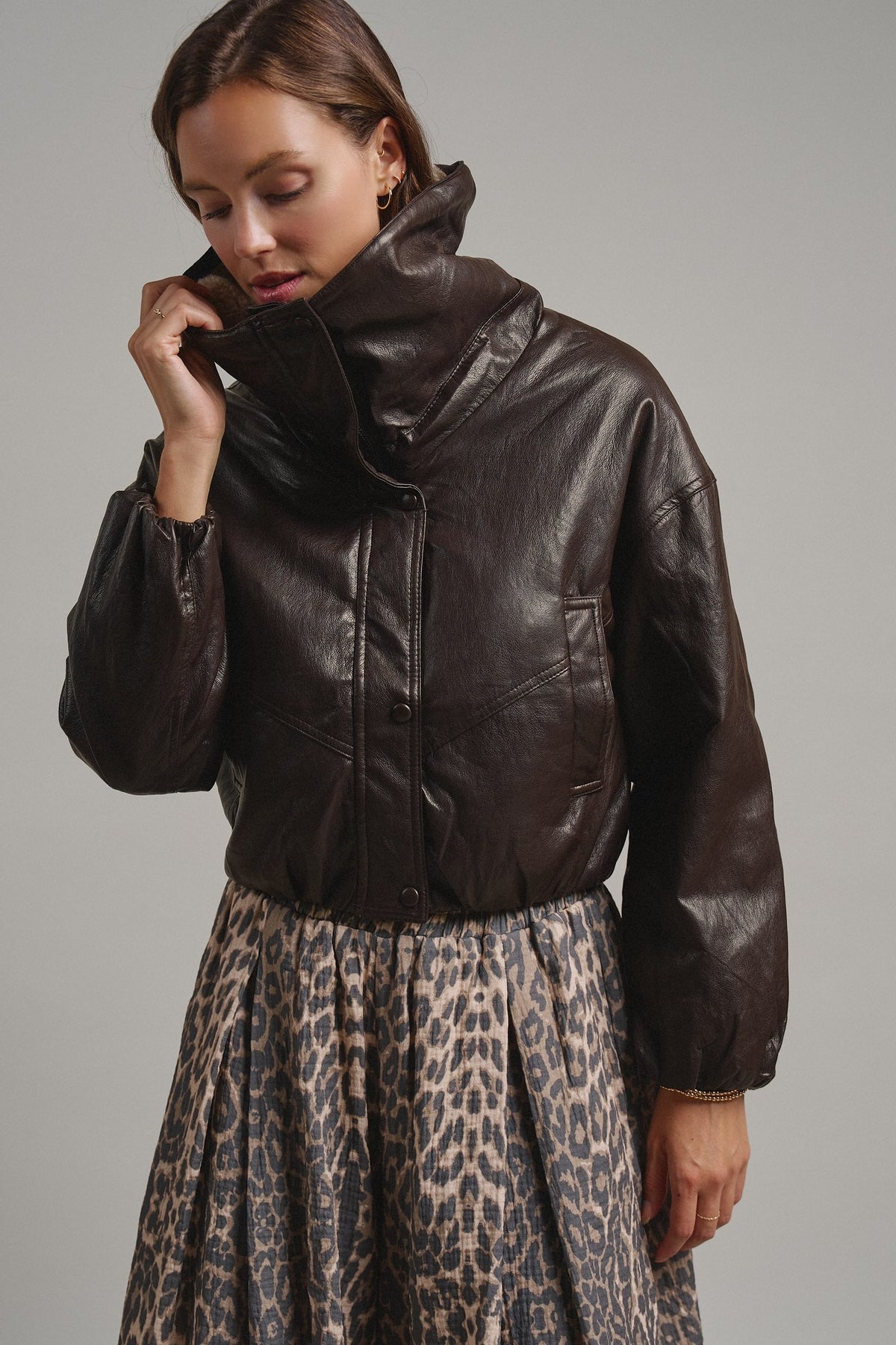 Aviator Hour Sherpa Crop Jacket in Chocolate - Women's Jackets & Blazers | Urban Daizy