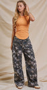 Statement Star Print Wide Leg Pants in Print - Women's Pants | Urban Daizy