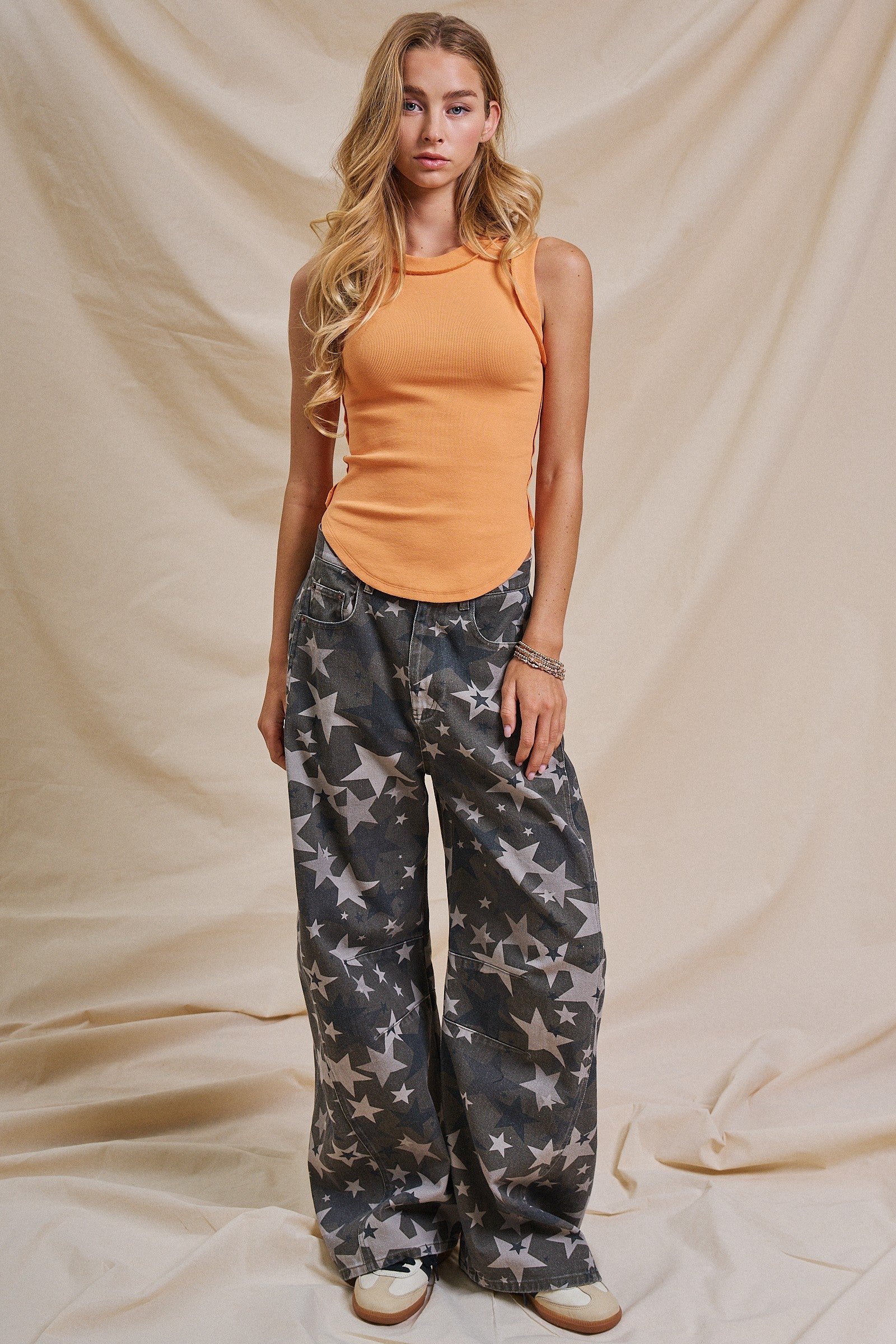 Statement Star Print Wide Leg Pants in Print - Women's Pants | Urban Daizy