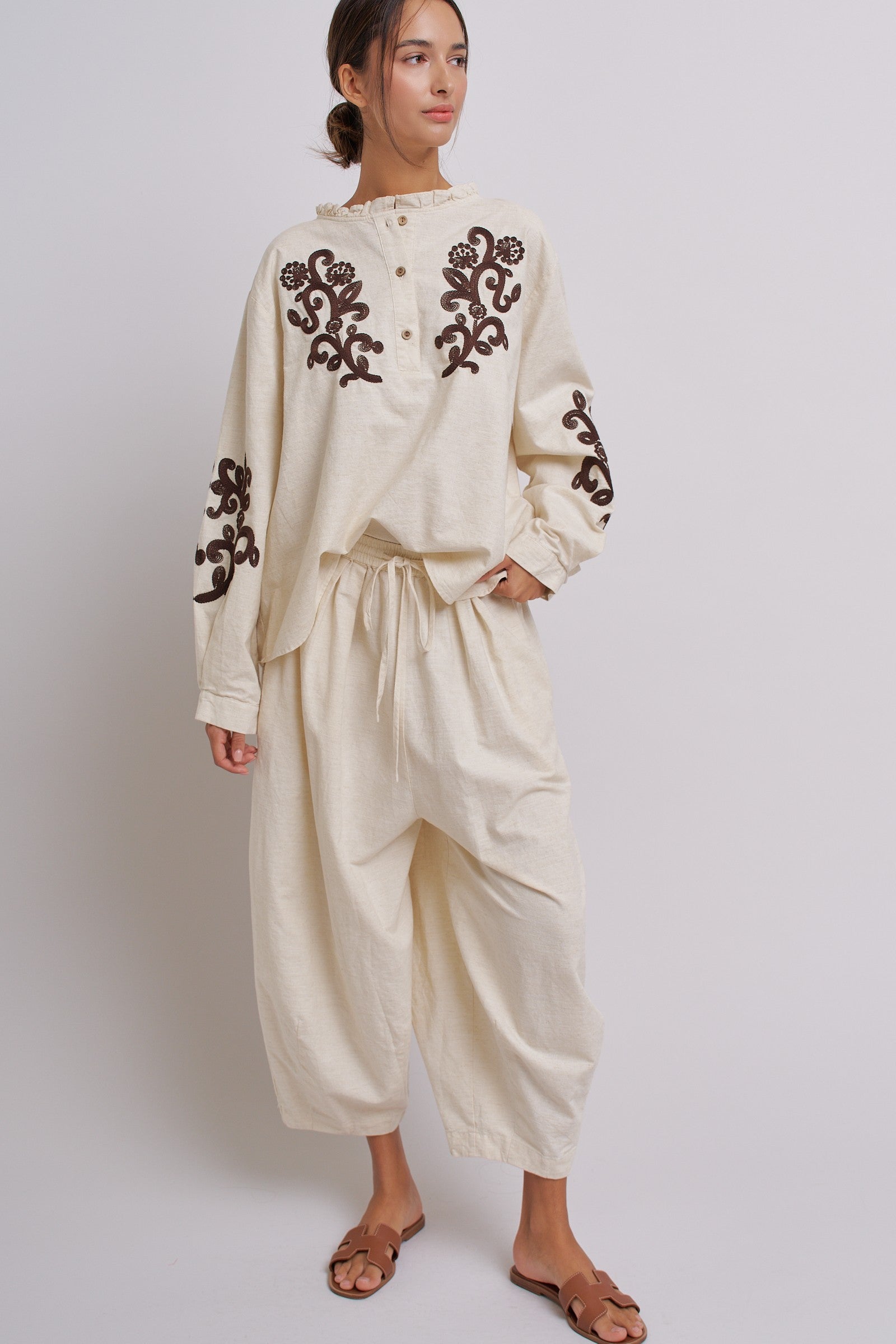 Cotton Linen Drawstring Cocoon Pants with Elastic Waist in Linen - Women's Pants | Urban Daizy