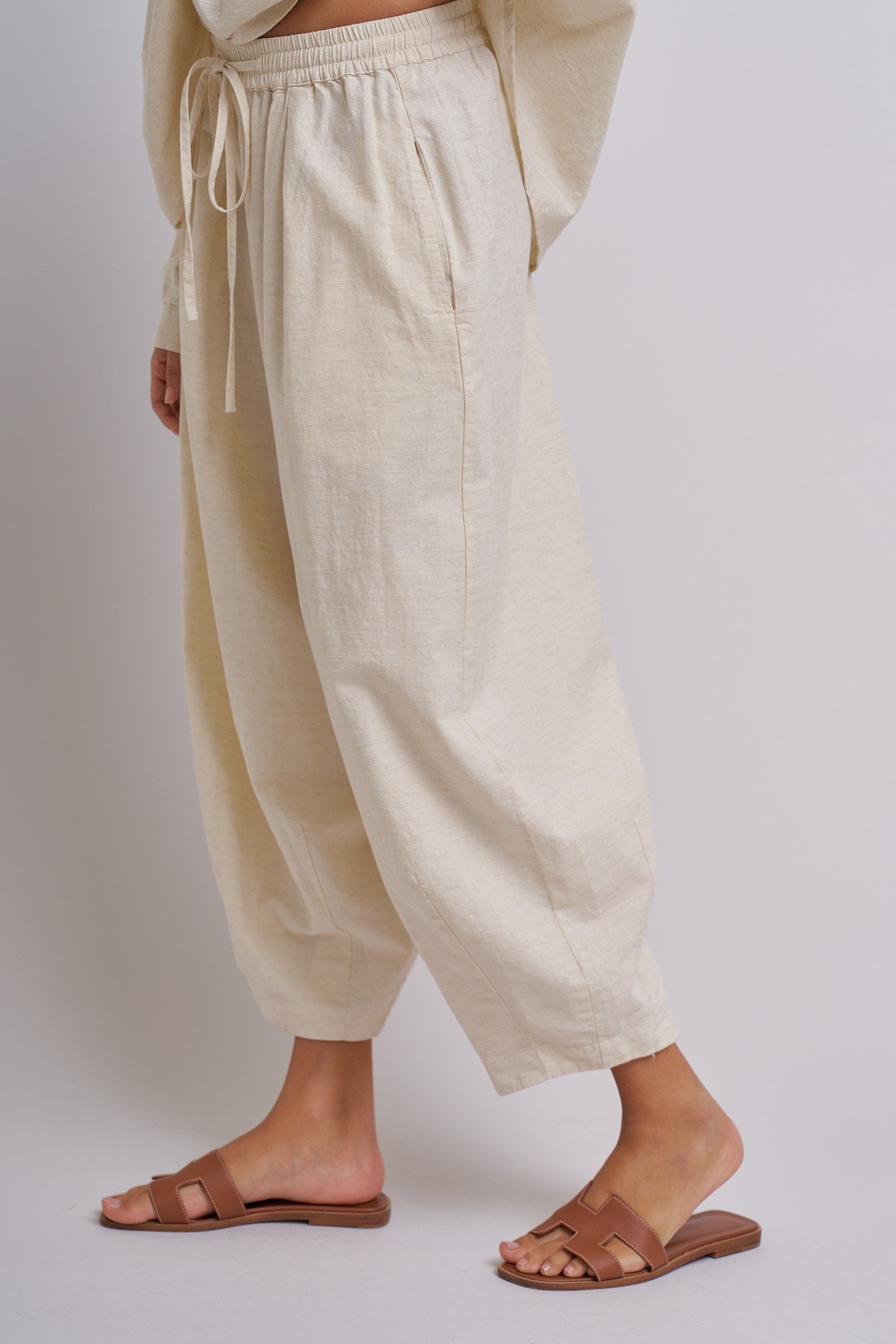Cotton Linen Drawstring Cocoon Pants with Elastic Waist in Linen - Women's Pants | Urban Daizy