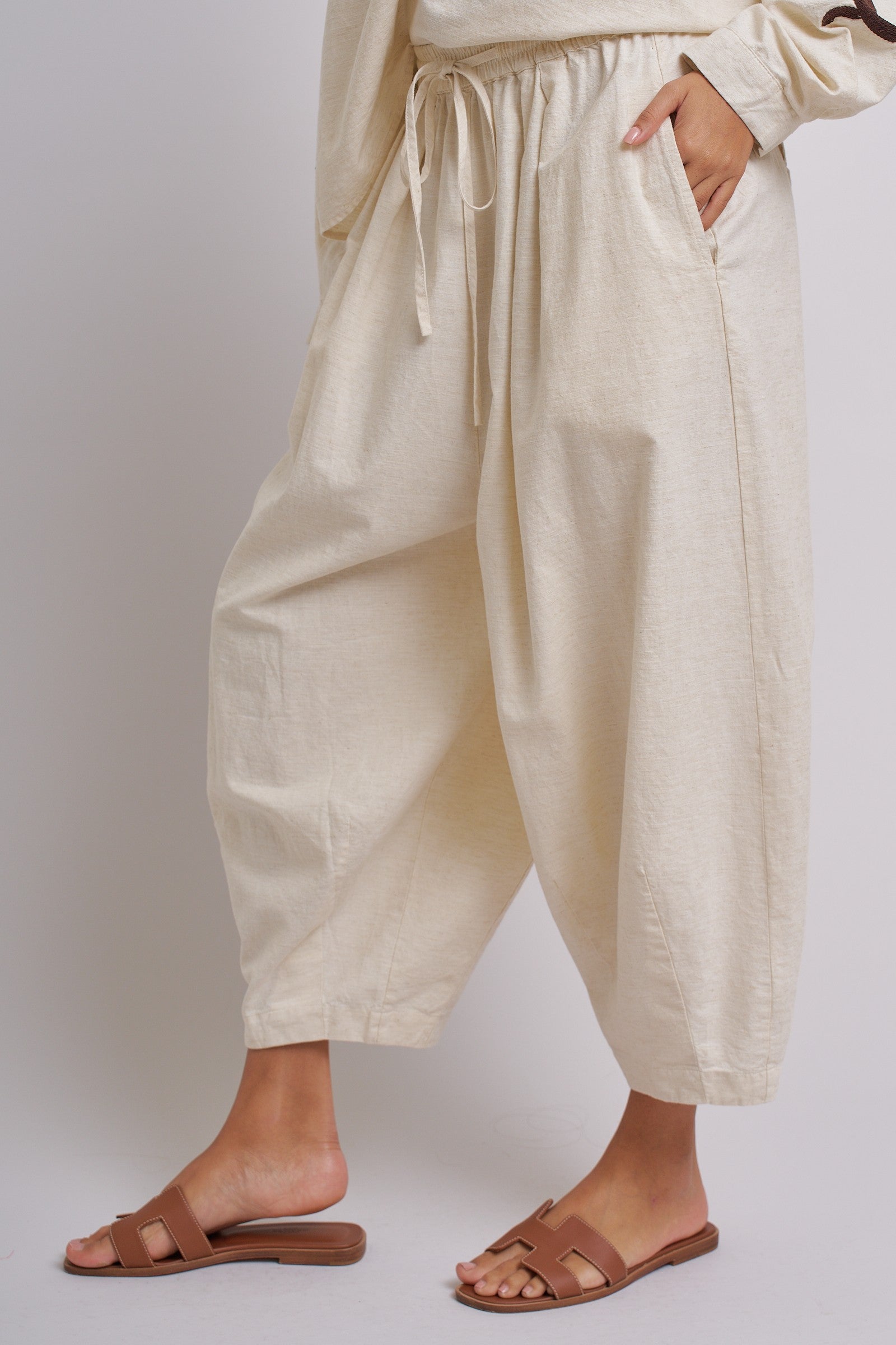 Cotton Linen Drawstring Cocoon Pants with Elastic Waist in Linen - Women's Pants | Urban Daizy