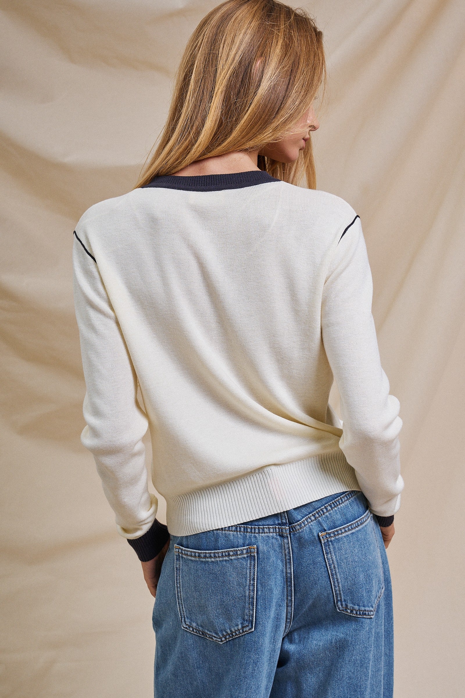 Contrast Trim Knit Button-Front Cardigan in Ivory - Women's Sweaters | Urban Daizy