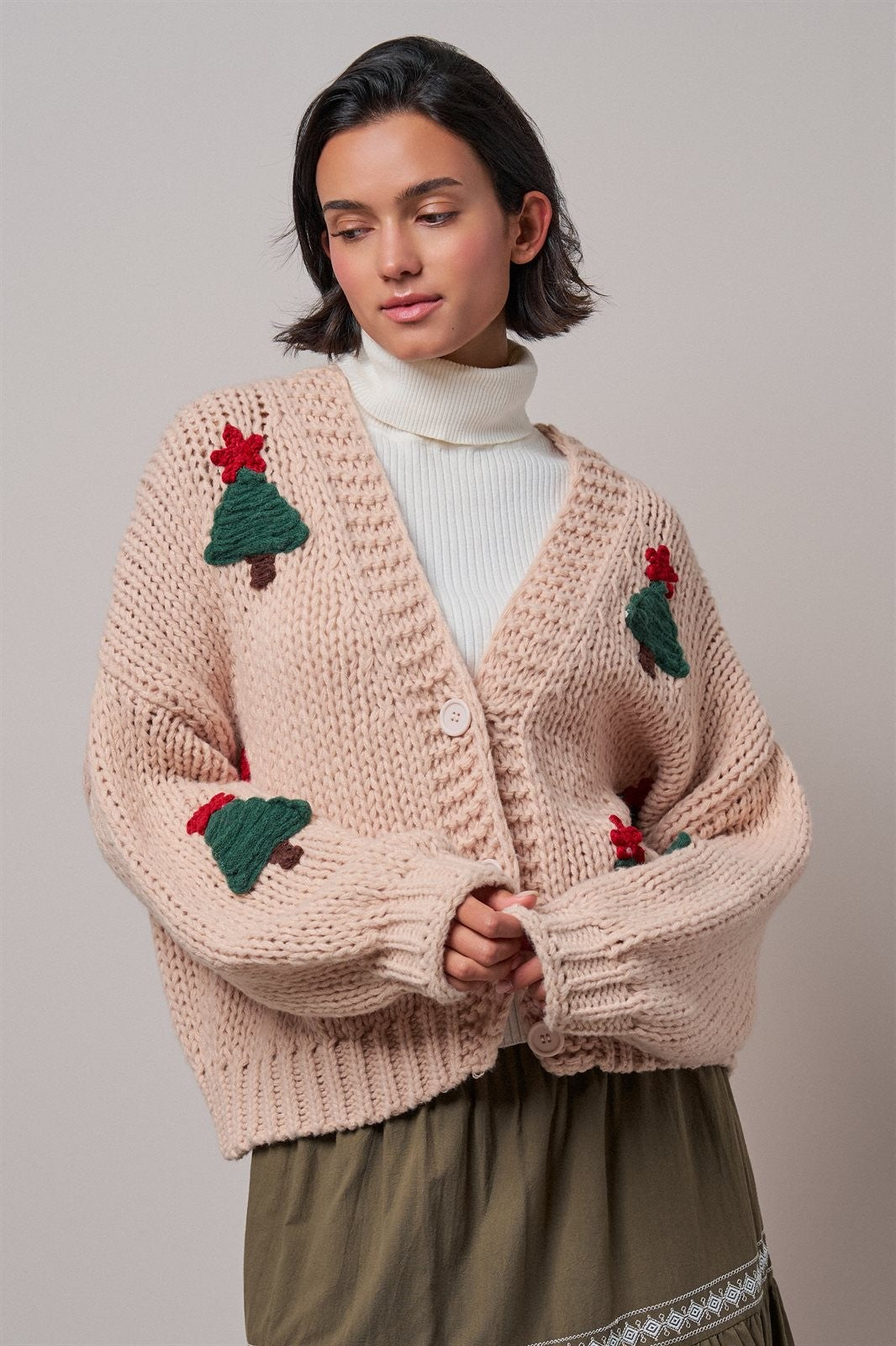 Christmas Tree Appliqué Oversized Chunky Knit Cardigan in Taupe	 - Women's Cardigans & Shrugs | Urban Daizy