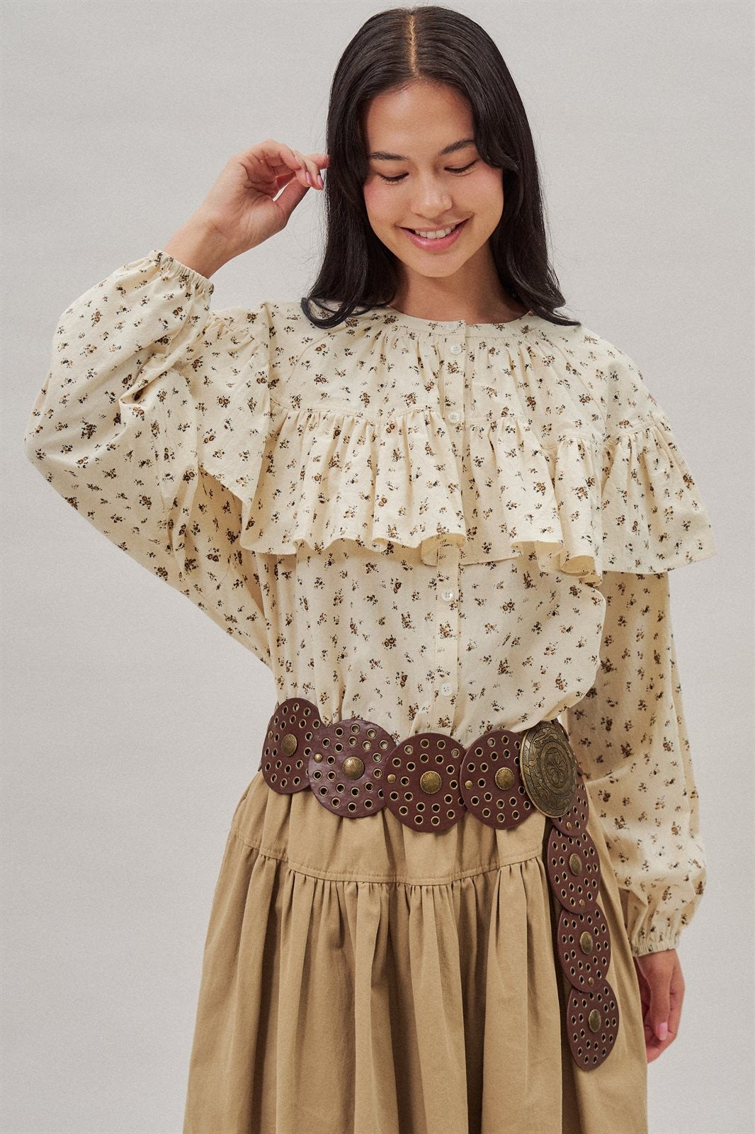 Ditsy Floral Ruffle Yoke Prairie Blouse in Ivory - Women's Blankets | Urban Daizy