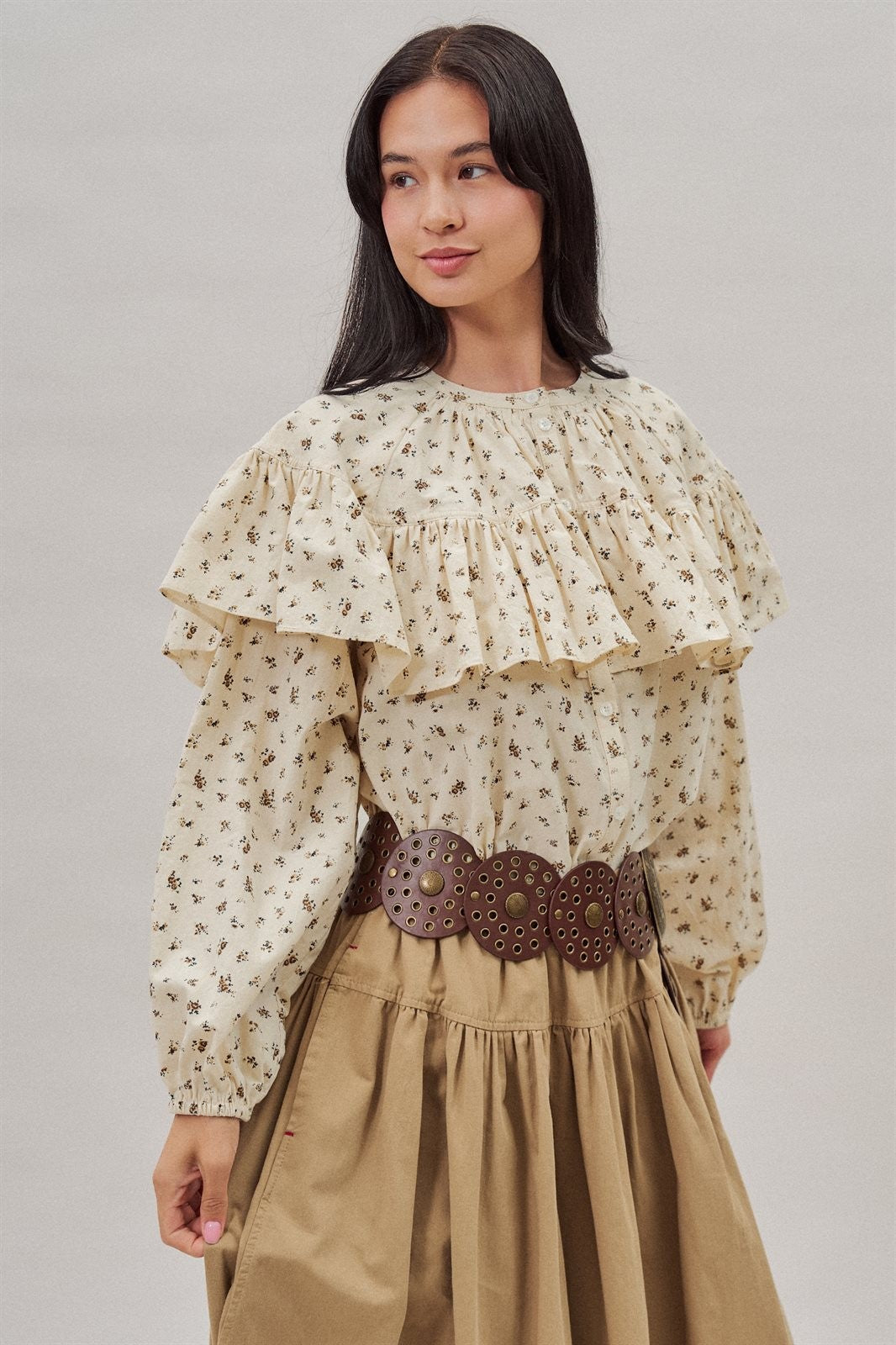 Ditsy Floral Ruffle Yoke Prairie Blouse in Ivory - Women's Blankets | Urban Daizy