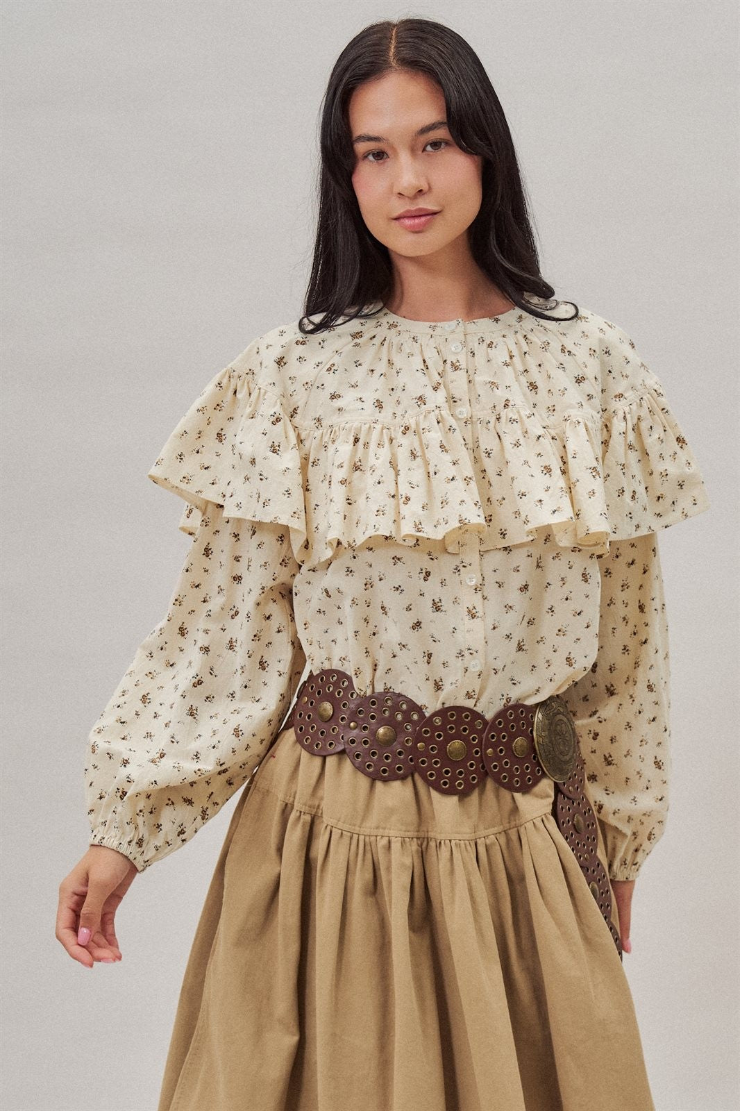 Ditsy Floral Ruffle Yoke Prairie Blouse in Ivory - Women's Blankets | Urban Daizy