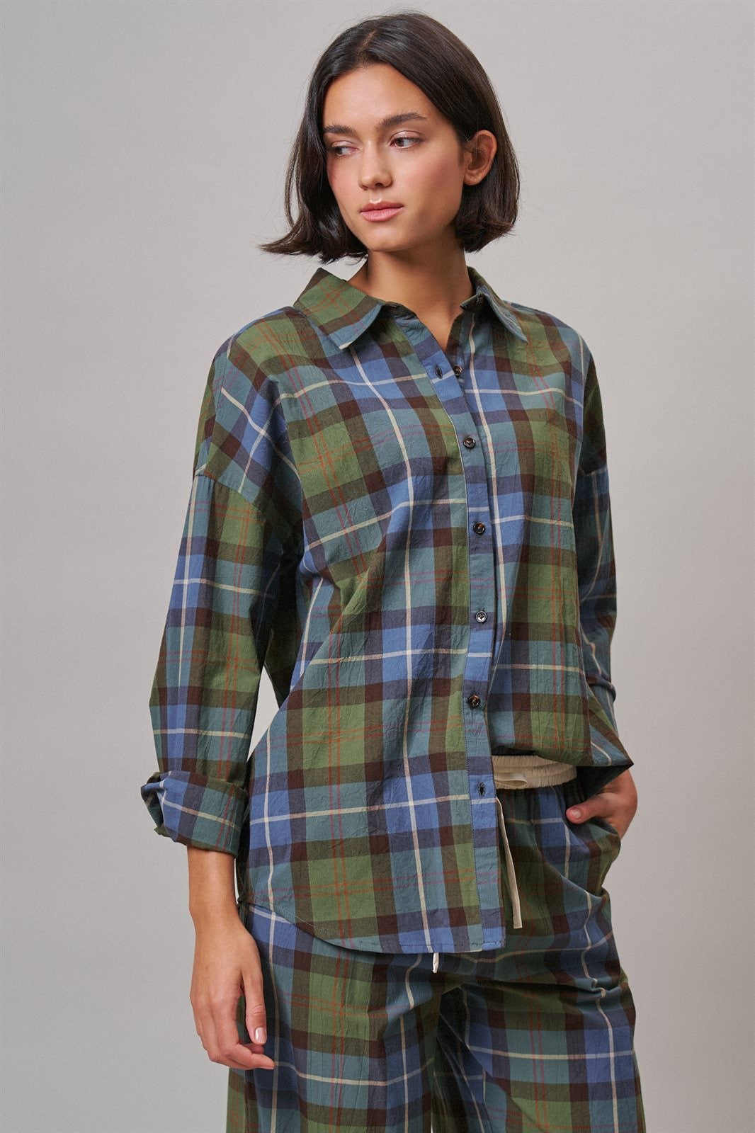 Plaid Cotton Button-Down Collared Shirt in Green - Women's Shirts & Blouses | Urban Daizy
