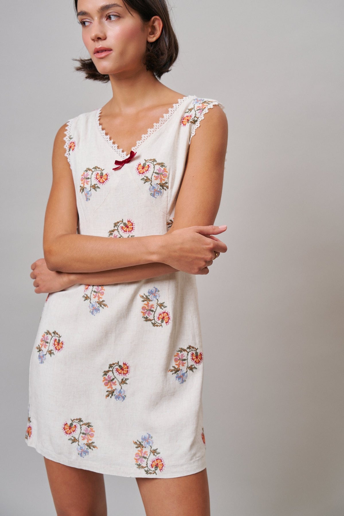 Wildflower Embroidered Mini Dress in Ivory - Women's Casual Dresses | Urban Daizy